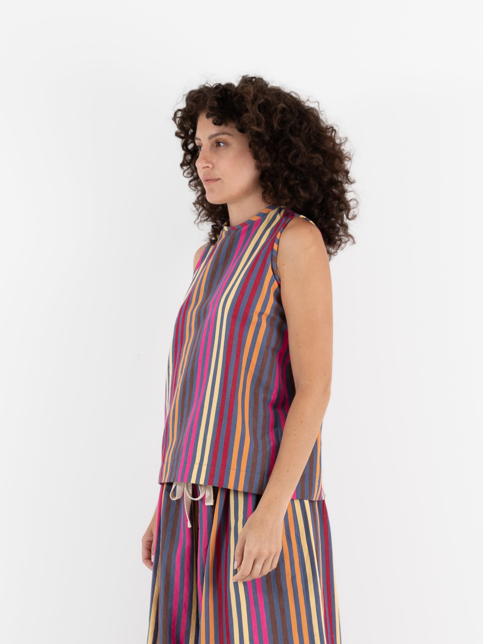 Der Antagonist Shirt in Stripe - DER ANTAGONIST at Worthwhile - shop TOP