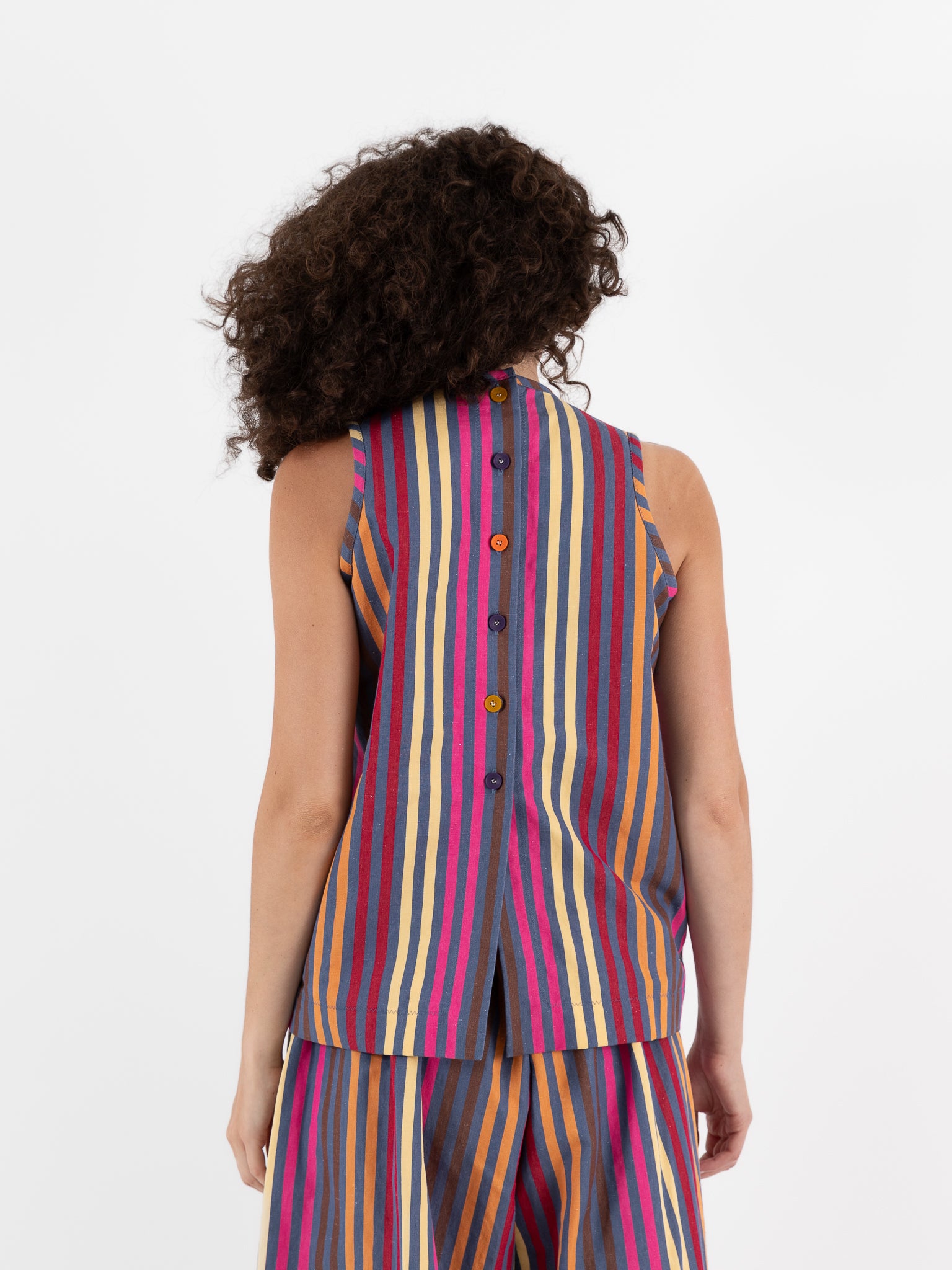 Der Antagonist Shirt in Stripe - DER ANTAGONIST at Worthwhile - shop TOP