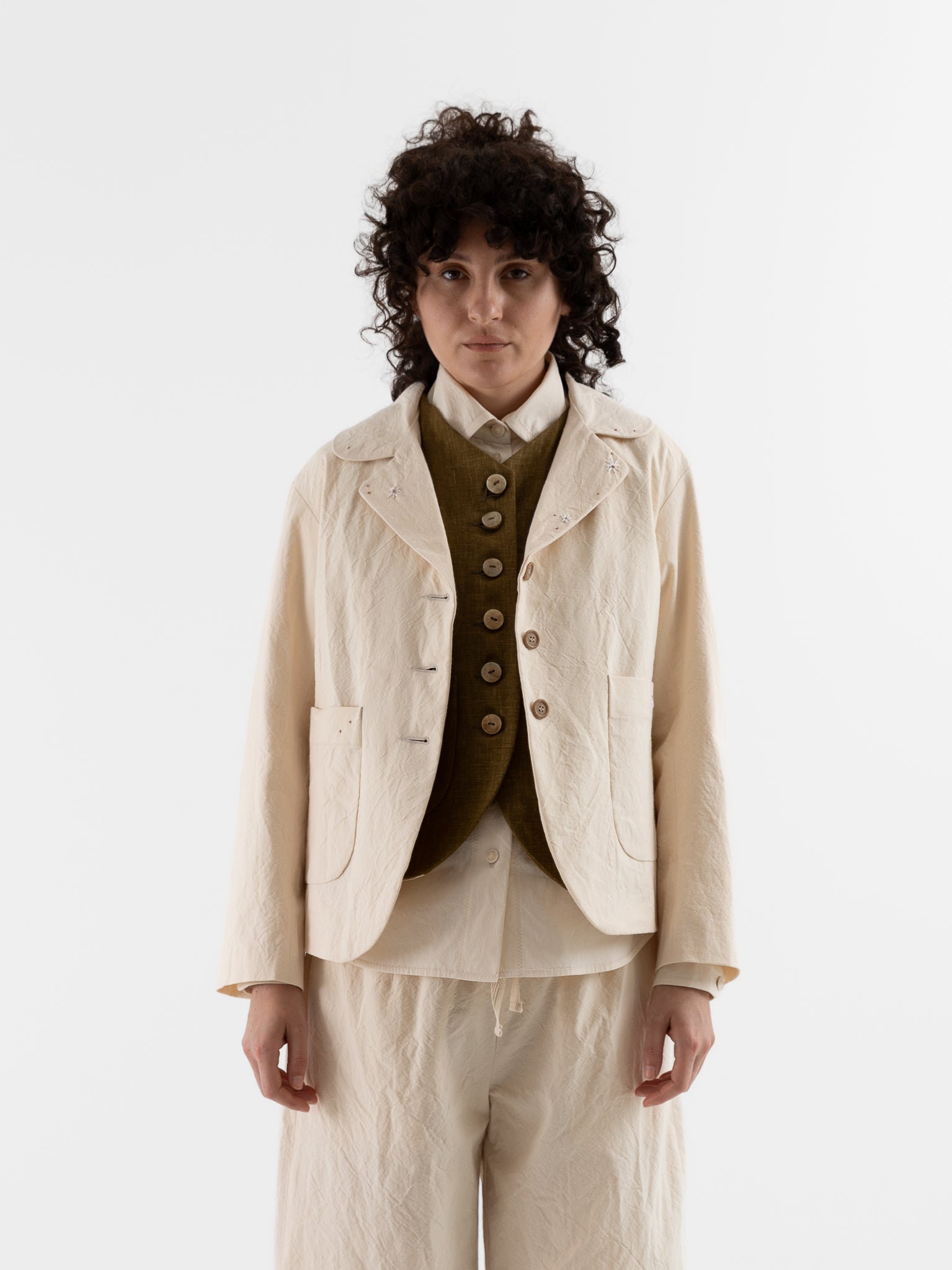 Der Antagonist Jacket in Natural - DER ANTAGONIST at Worthwhile - shop JACKET