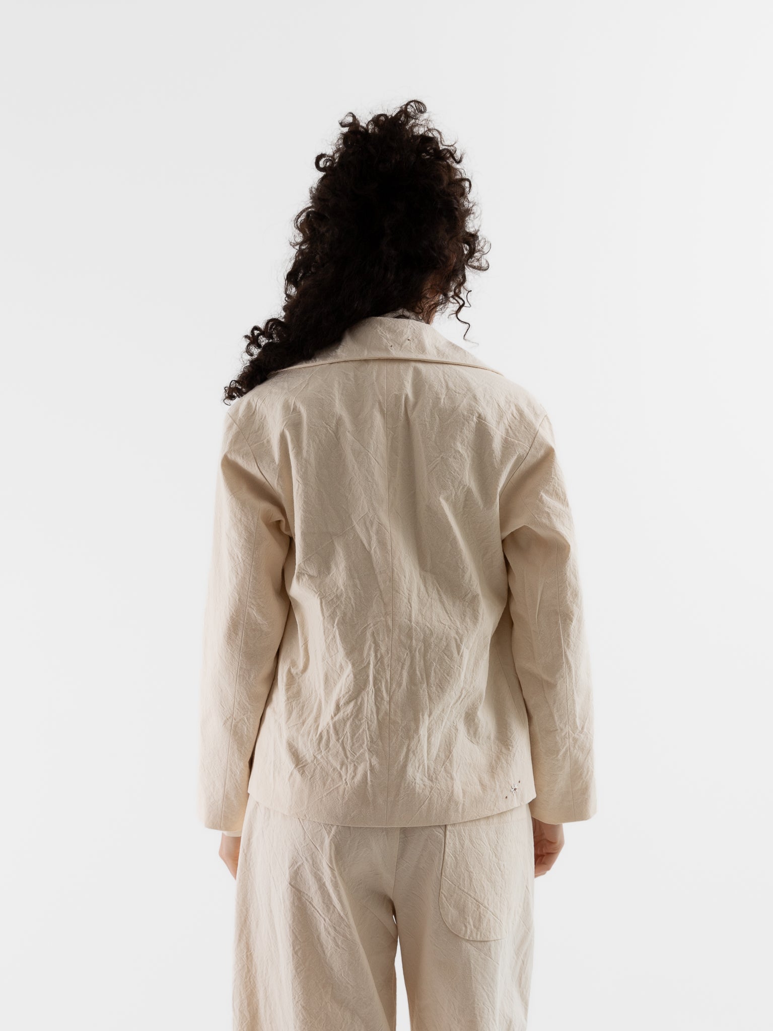 Der Antagonist Jacket in Natural - DER ANTAGONIST at Worthwhile - shop JACKET