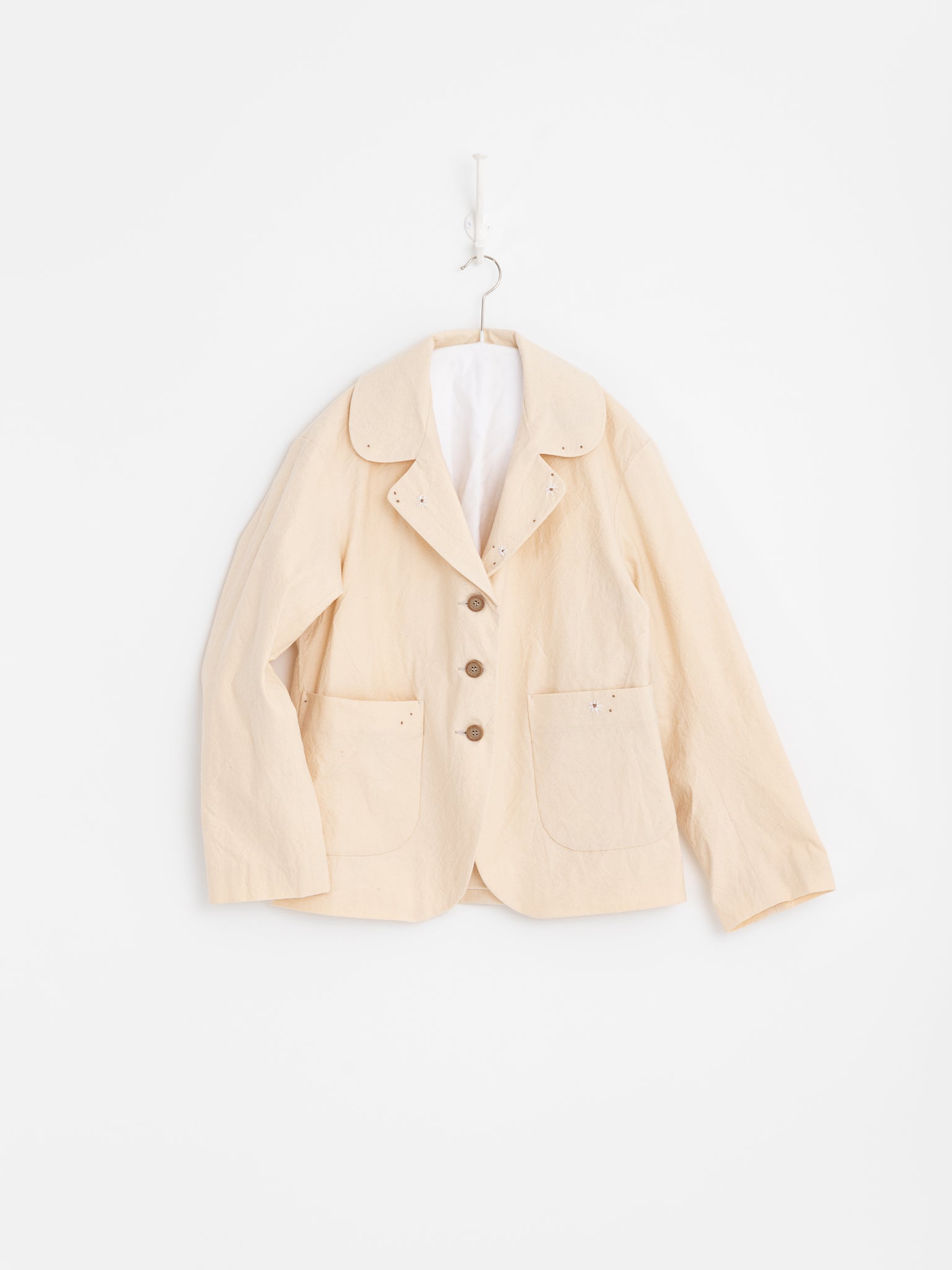 Der Antagonist Jacket in Natural - DER ANTAGONIST at Worthwhile - shop JACKET