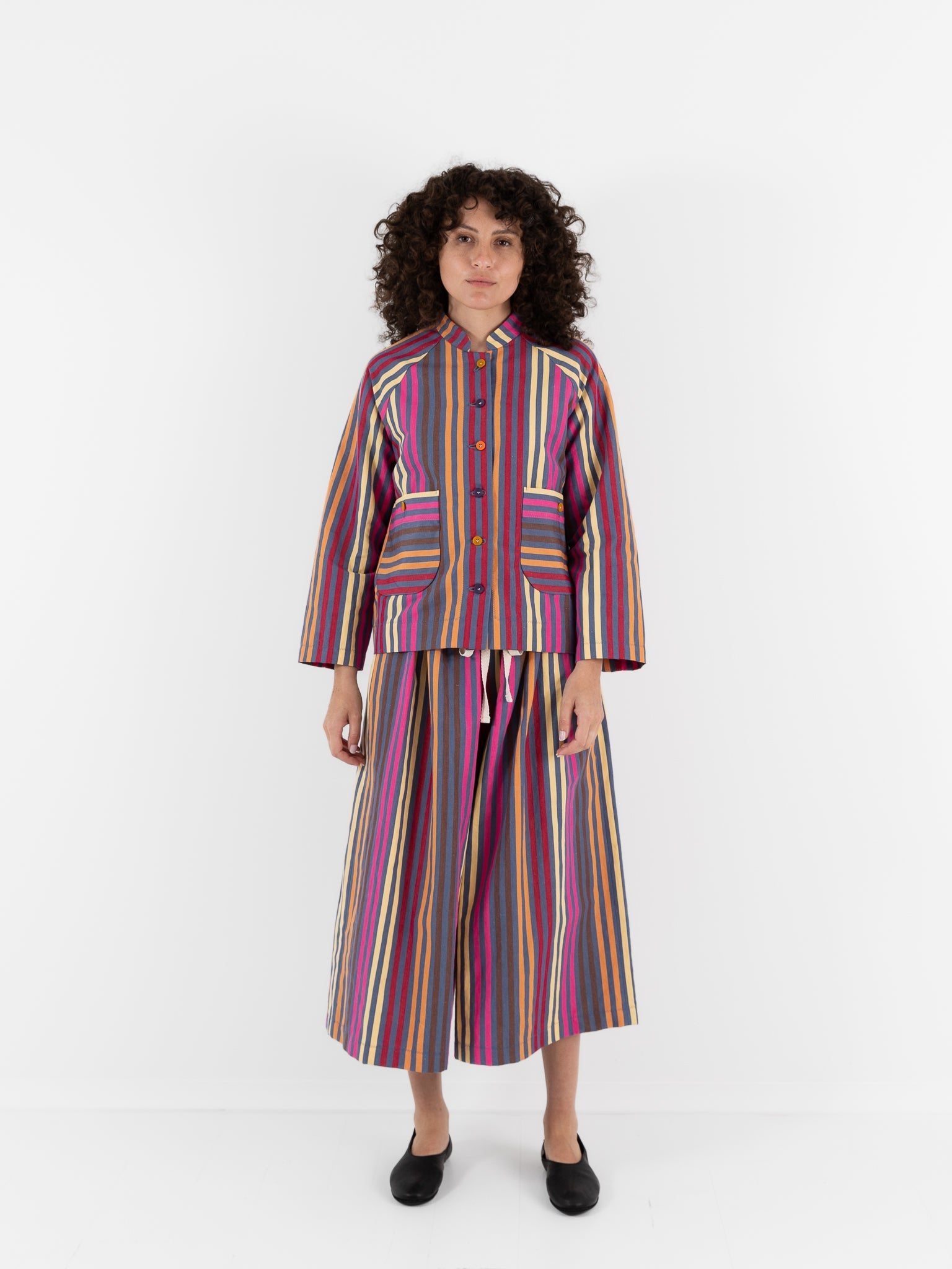 Der Antagonist Jacket in Stripe - DER ANTAGONIST at Worthwhile - shop JACKET