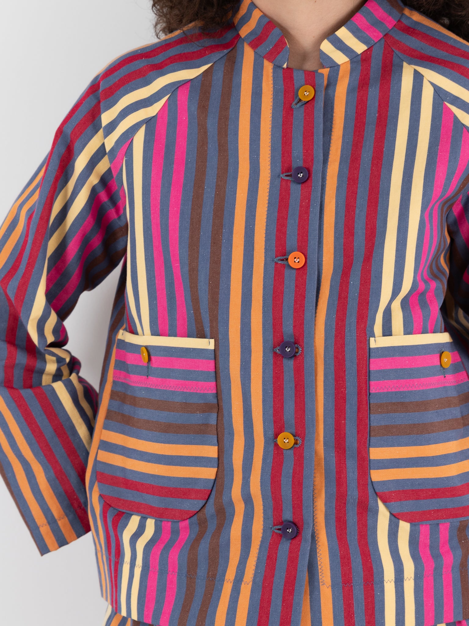 Der Antagonist Jacket in Stripe - DER ANTAGONIST at Worthwhile - shop JACKET