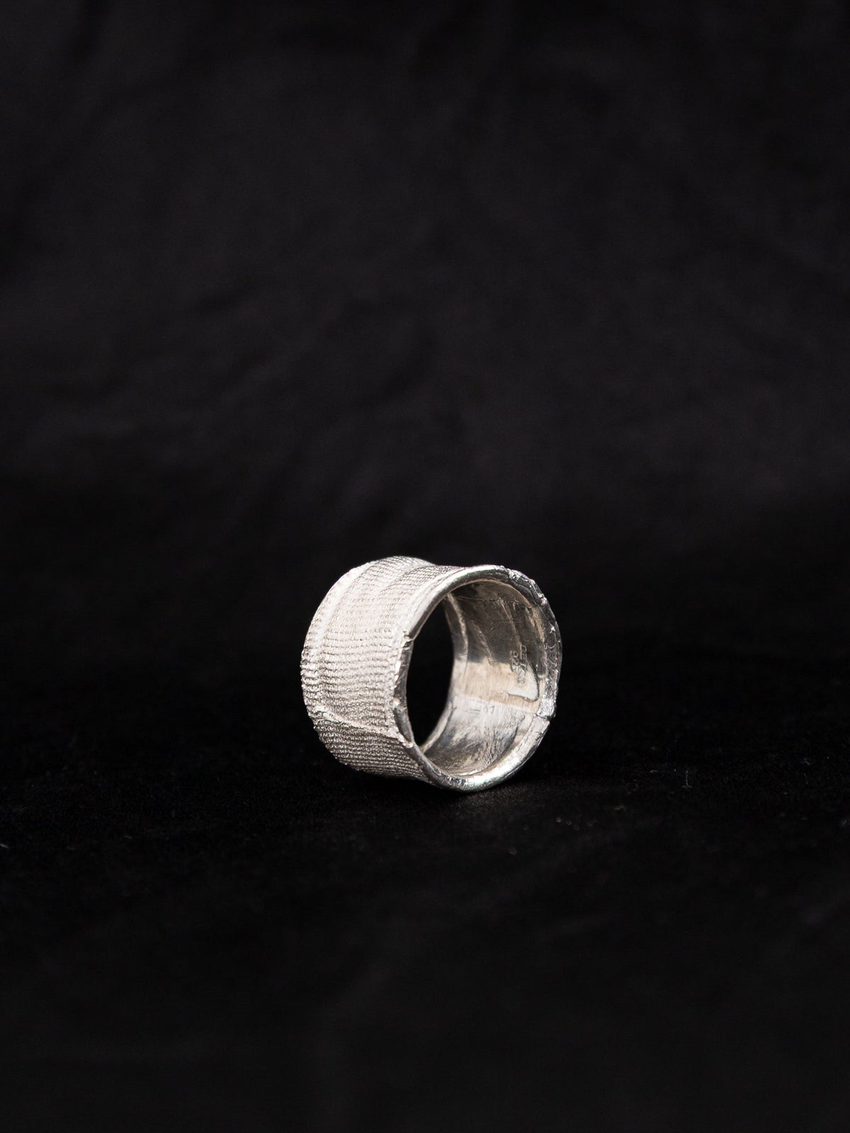 Detaj Bandage Ring VTGR03 in Vintage White Silver - DETAJ at Worthwhile - shop RINGS