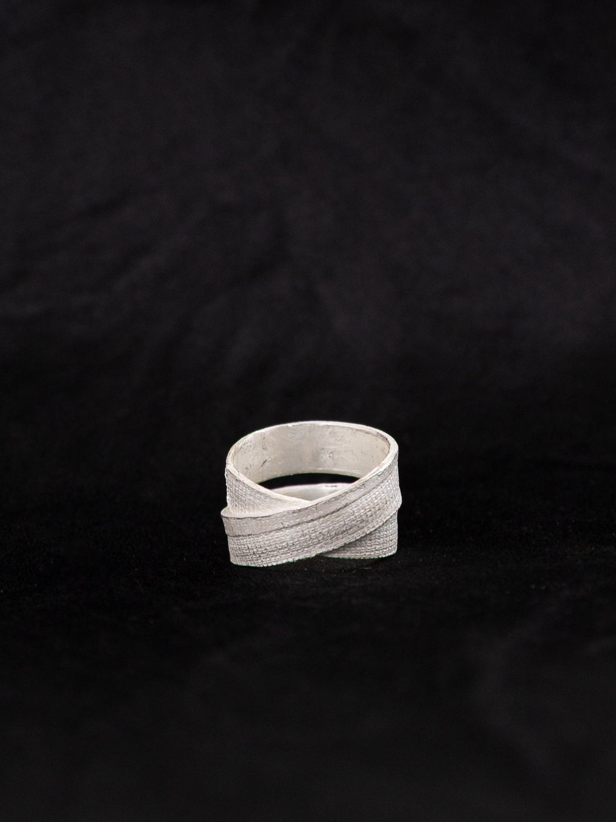 Detaj Bandage Ring VTGR05 in White Silver - DETAJ at Worthwhile - shop RINGS