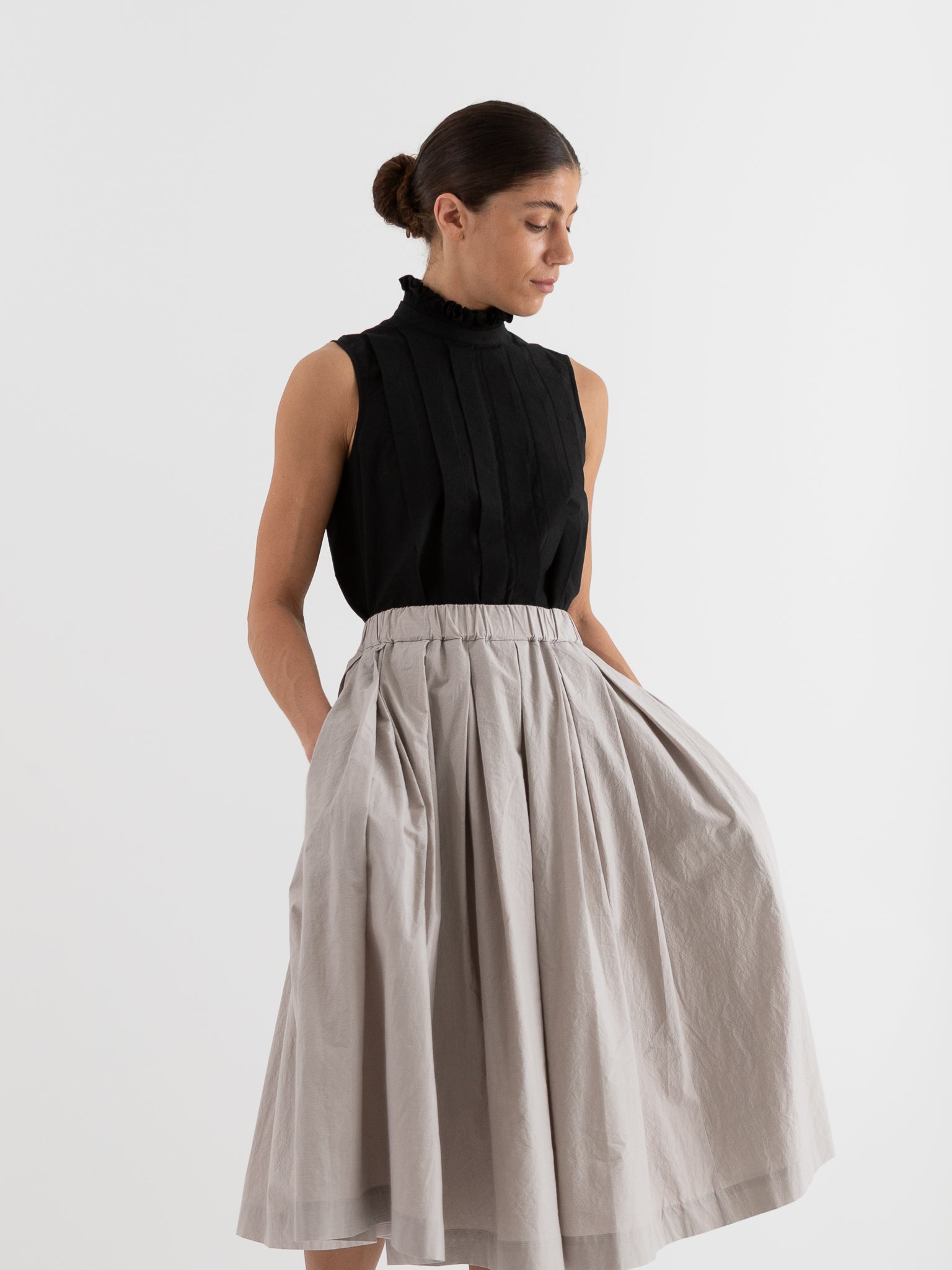 École De Curiosités Solange Skirt in Light Grey - ECOLE DE CURIOSITES at Worthwhile - shop SKIRT
