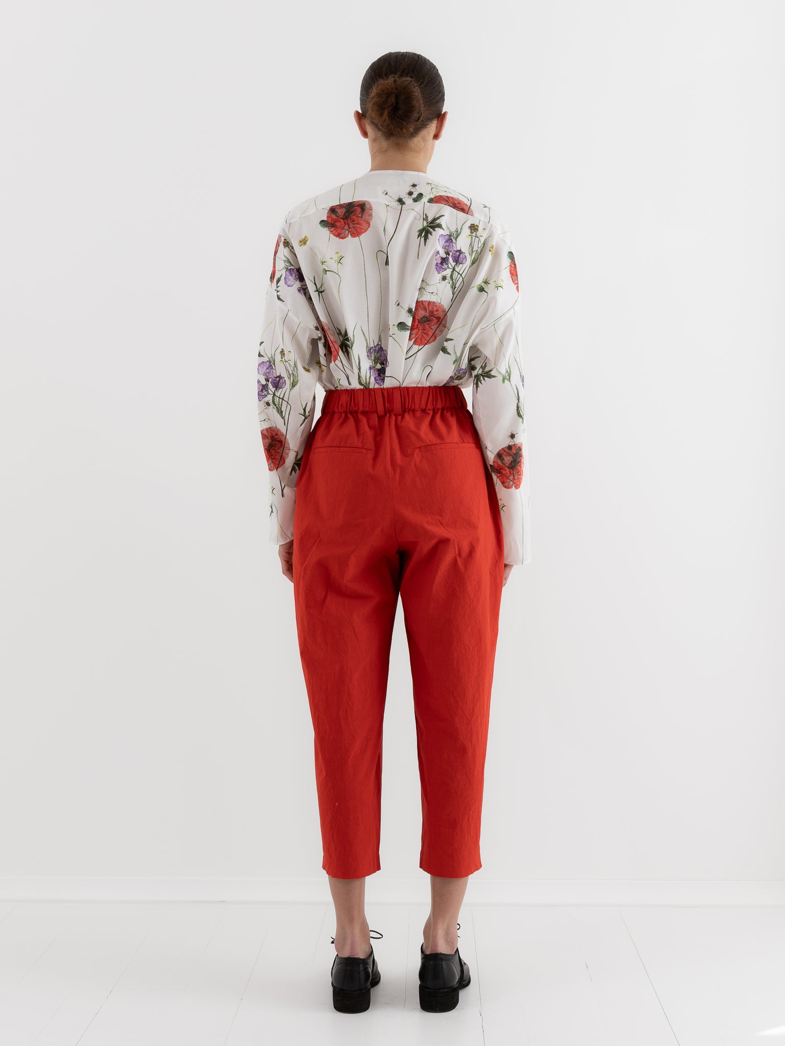 École De Curiosités Pat Pants in Red - ECOLE DE CURIOSITES at Worthwhile - shop PANT