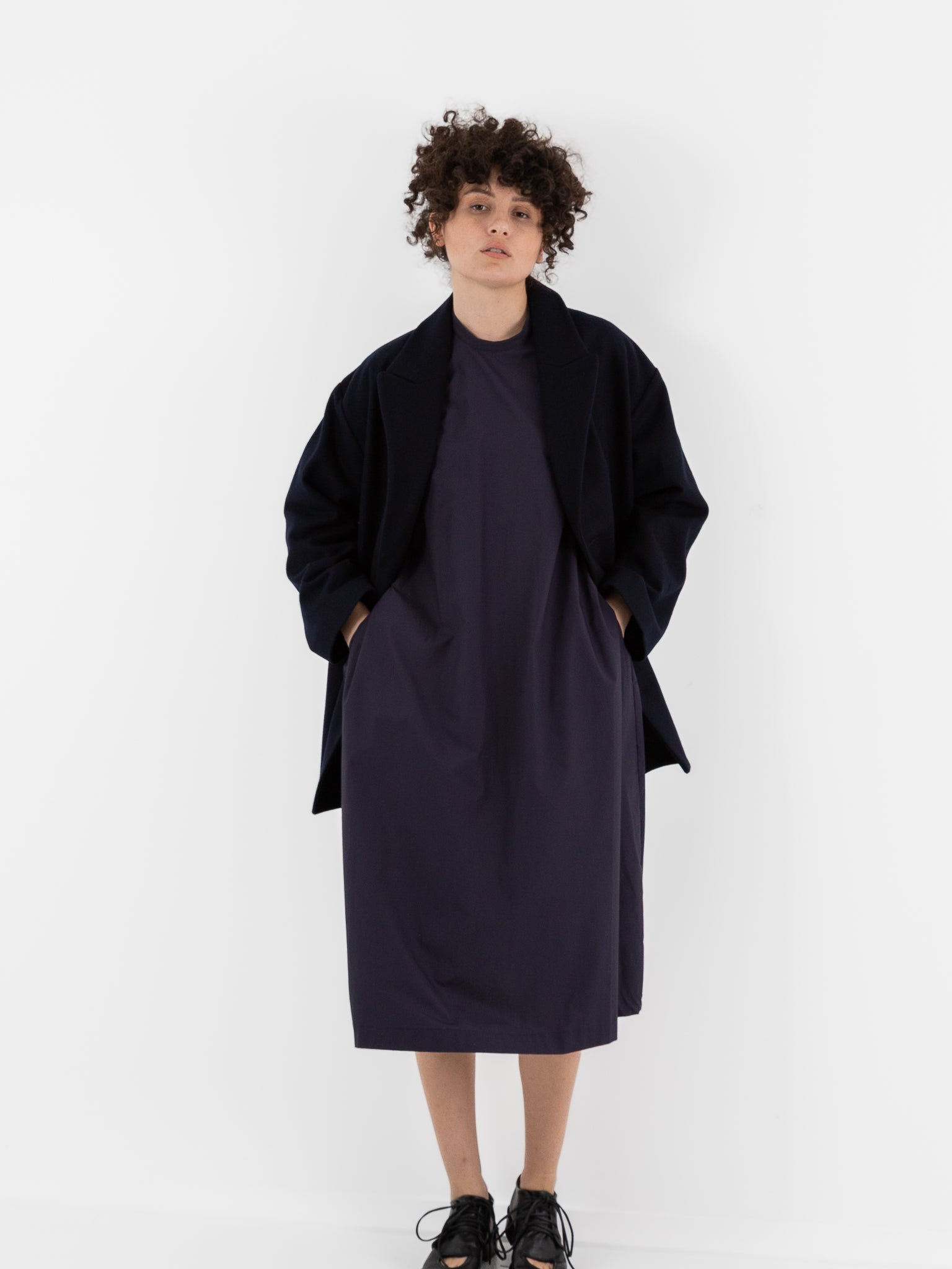 École De Curiosités Claus Coat in Dark Navy - ECOLE DE CURIOSITES at Worthwhile - shop COAT
