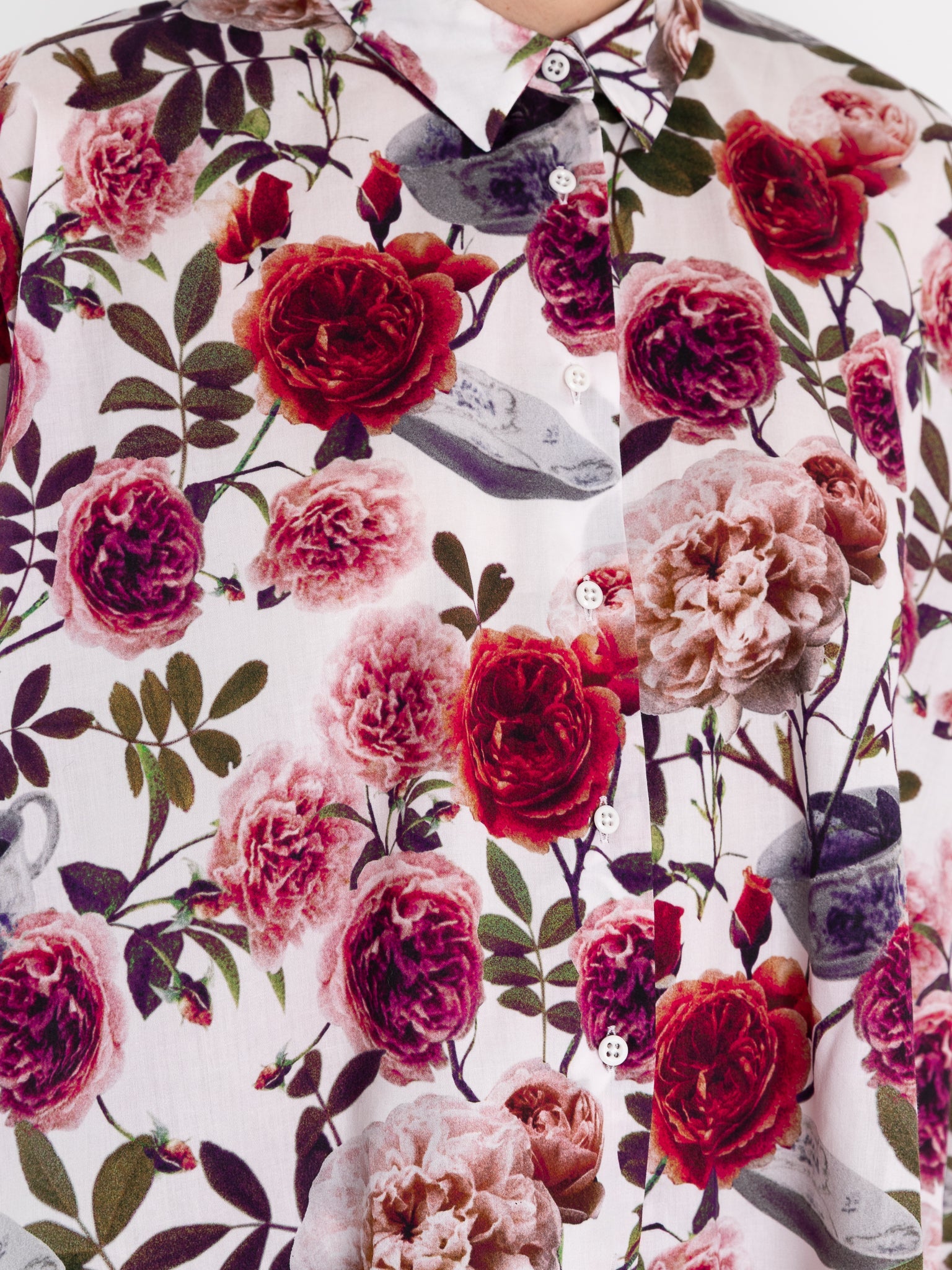 École De Curiosités Brigitte Shirt in White/Roses - ECOLE DE CURIOSITES at Worthwhile - shop TOP