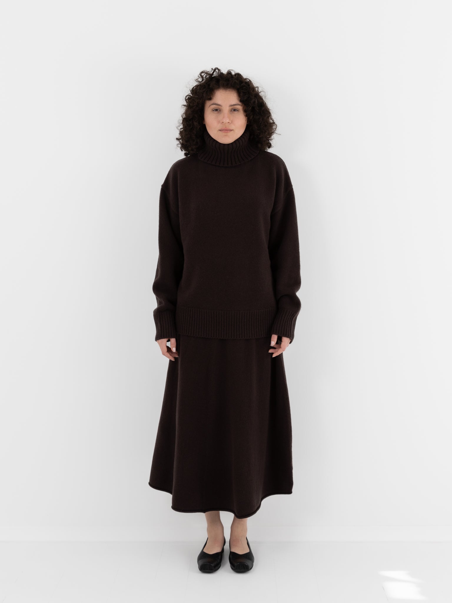 Extreme Cashmere n°20 Oversize Xtra Turtleneck in Dark Brown - EXTREME CASHMERE at Worthwhile - shop SWEATER