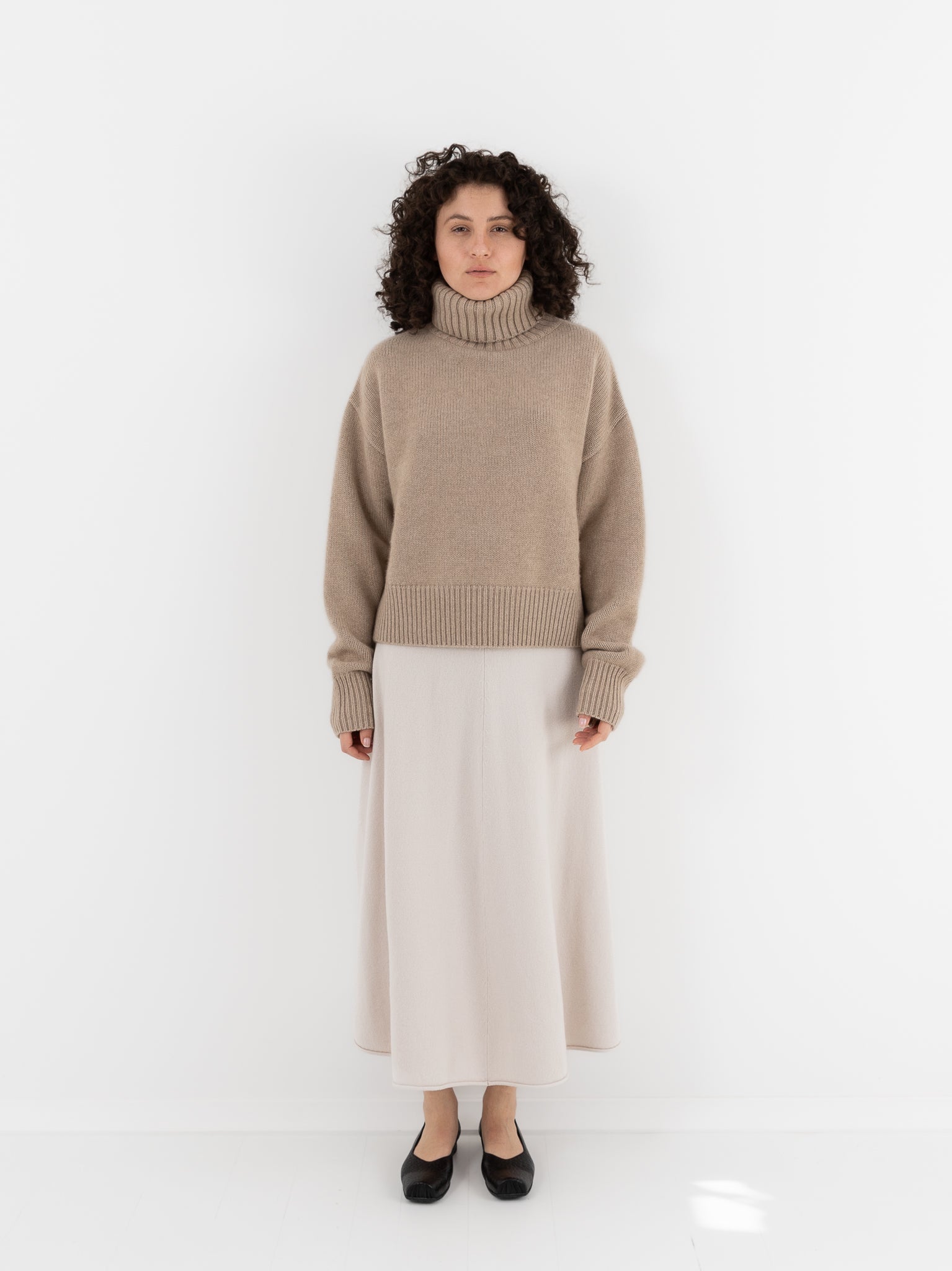 Extreme Cashmere n°434 Crop Xtra Turtleneck in Oat - EXTREME CASHMERE at Worthwhile - shop SWEATER