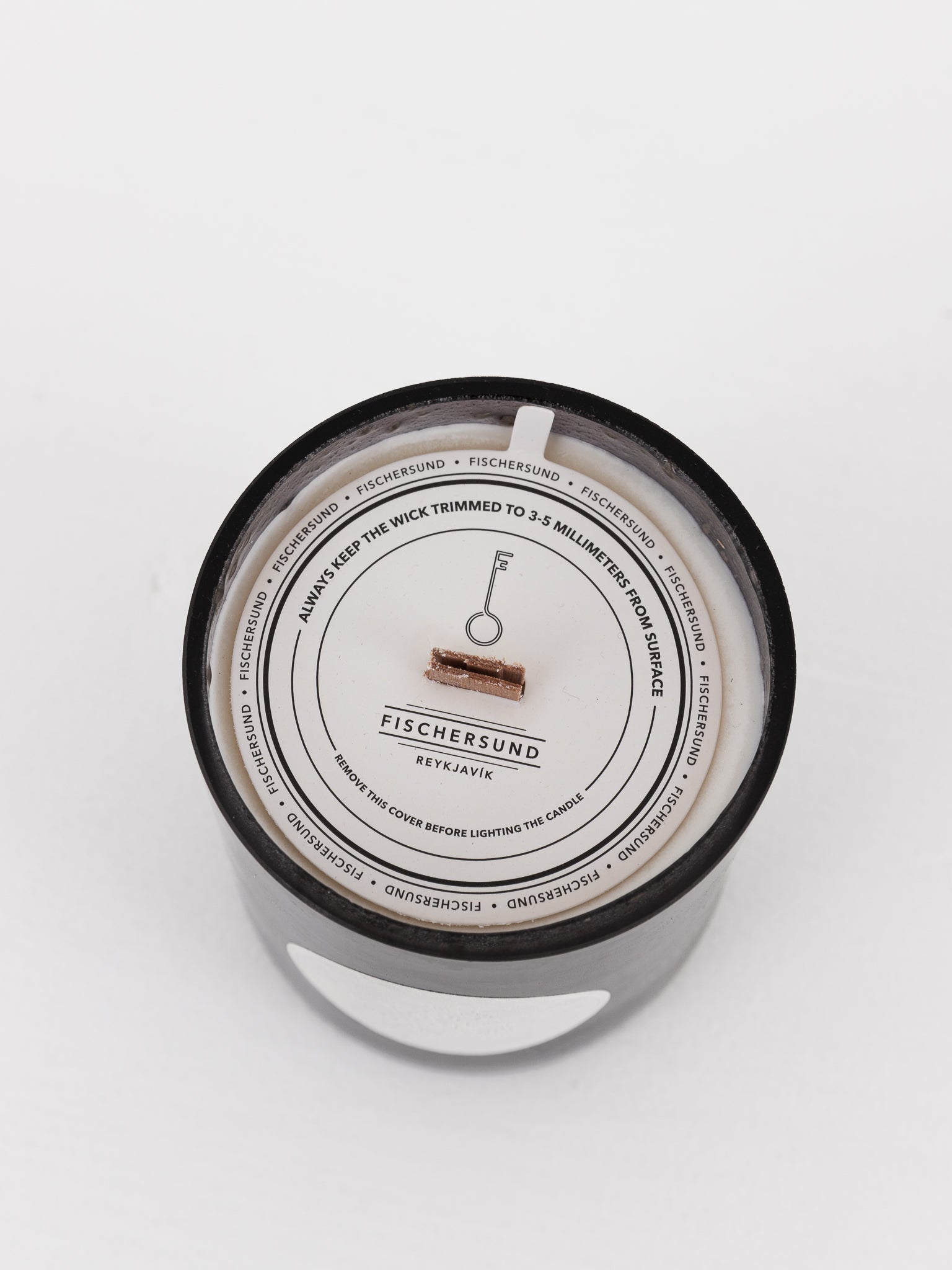 Fischersund Jól Holiday Candle - FISCHERSUND at Worthwhile - shop CANDLE