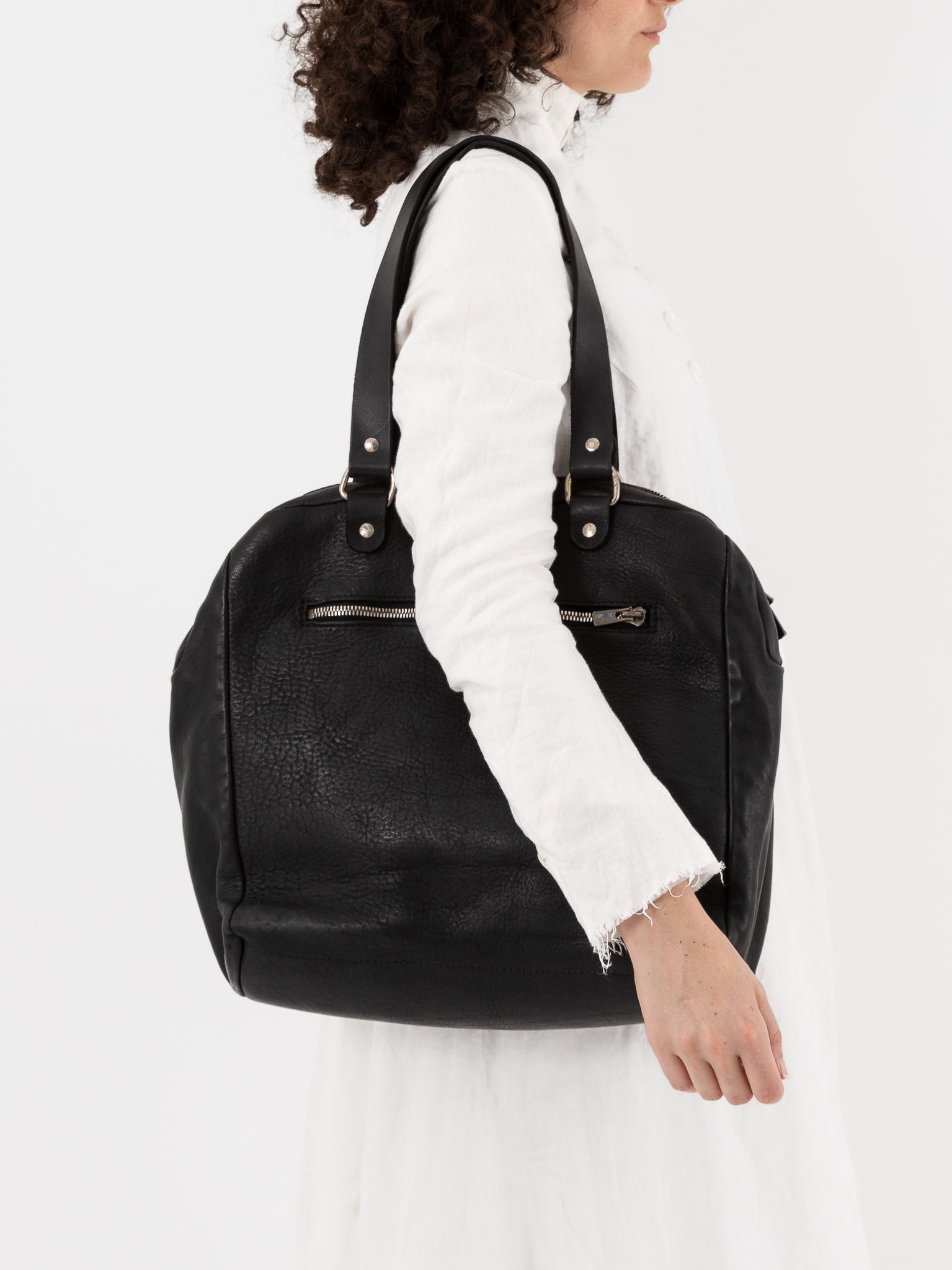 Guidi Doctor Bag DR01 in Black - GUIDI at Worthwhile - shop BAG