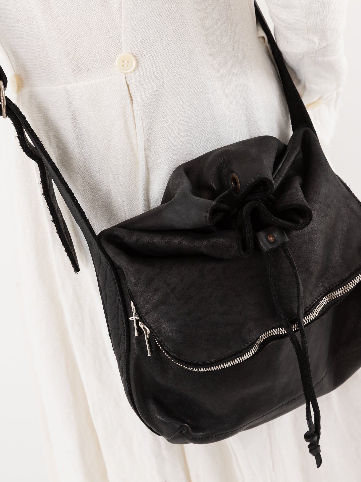 Guidi Messenger Shoulder Bag MLT02 in Black - GUIDI at Worthwhile - shop BAG