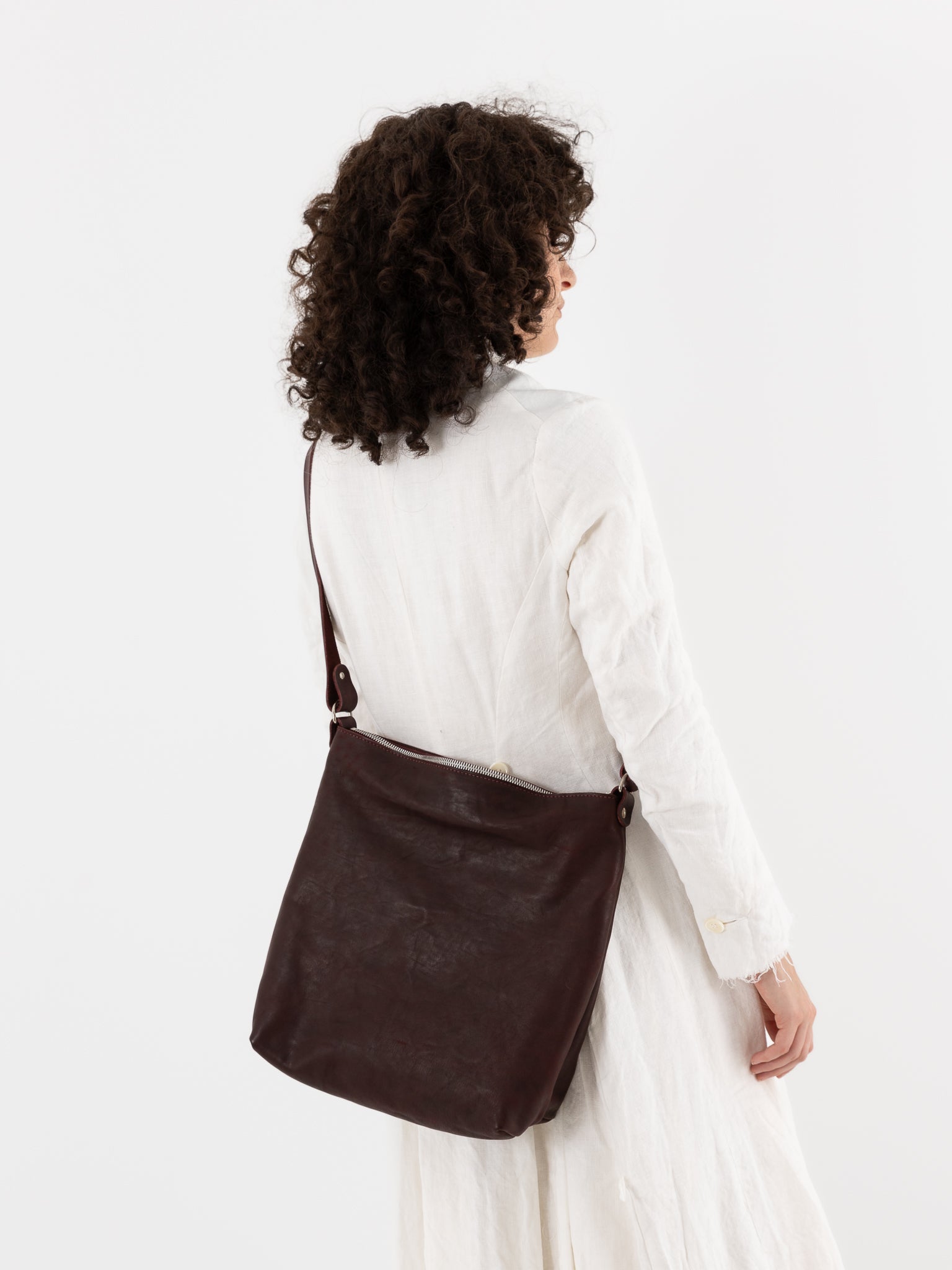 Guidi Shoulder Bag RA01 in Burgundy - GUIDI at Worthwhile - shop BAG