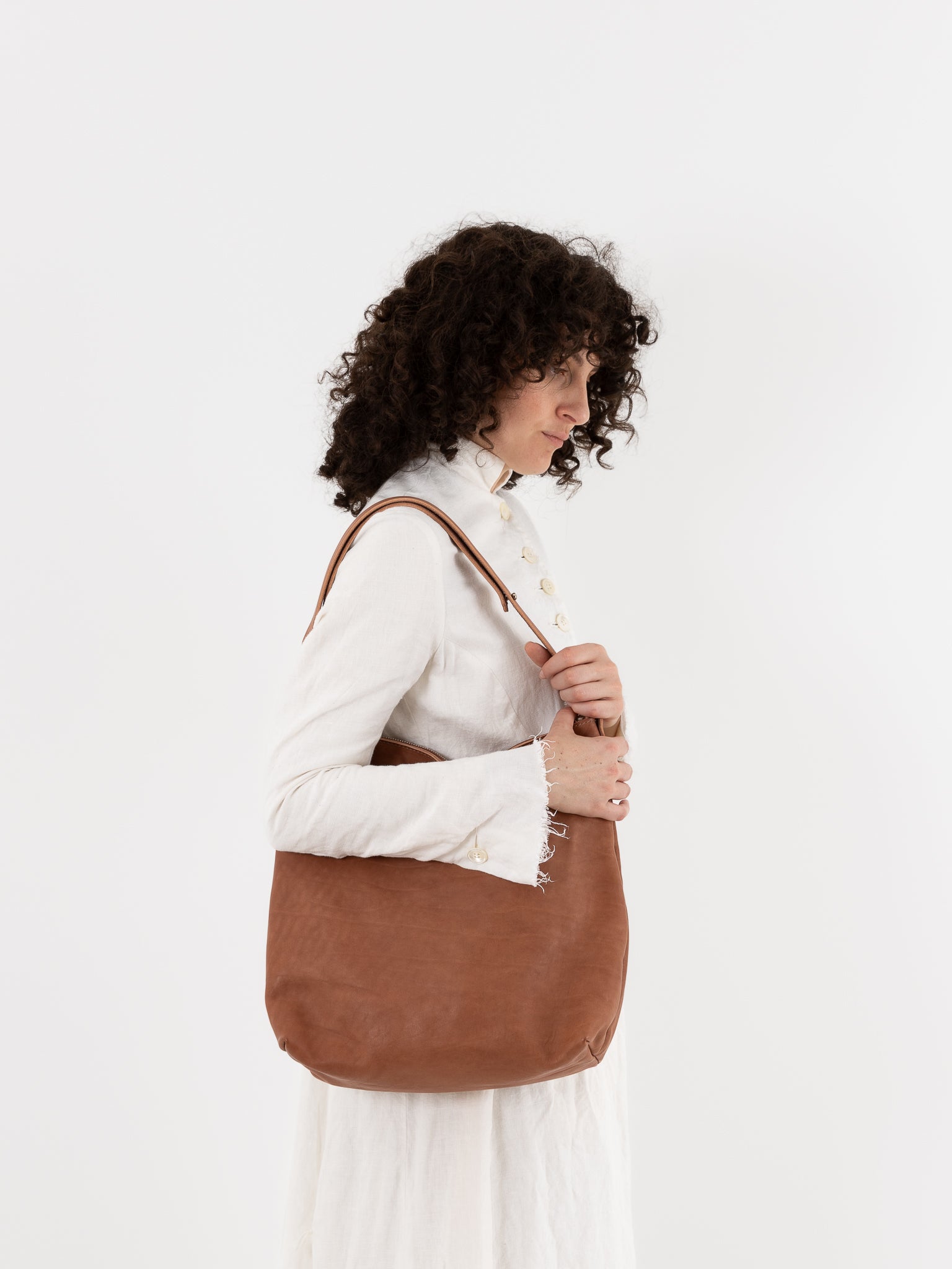 Guidi Shoulder Bag RA01 in Taupe - GUIDI at Worthwhile - shop BAG