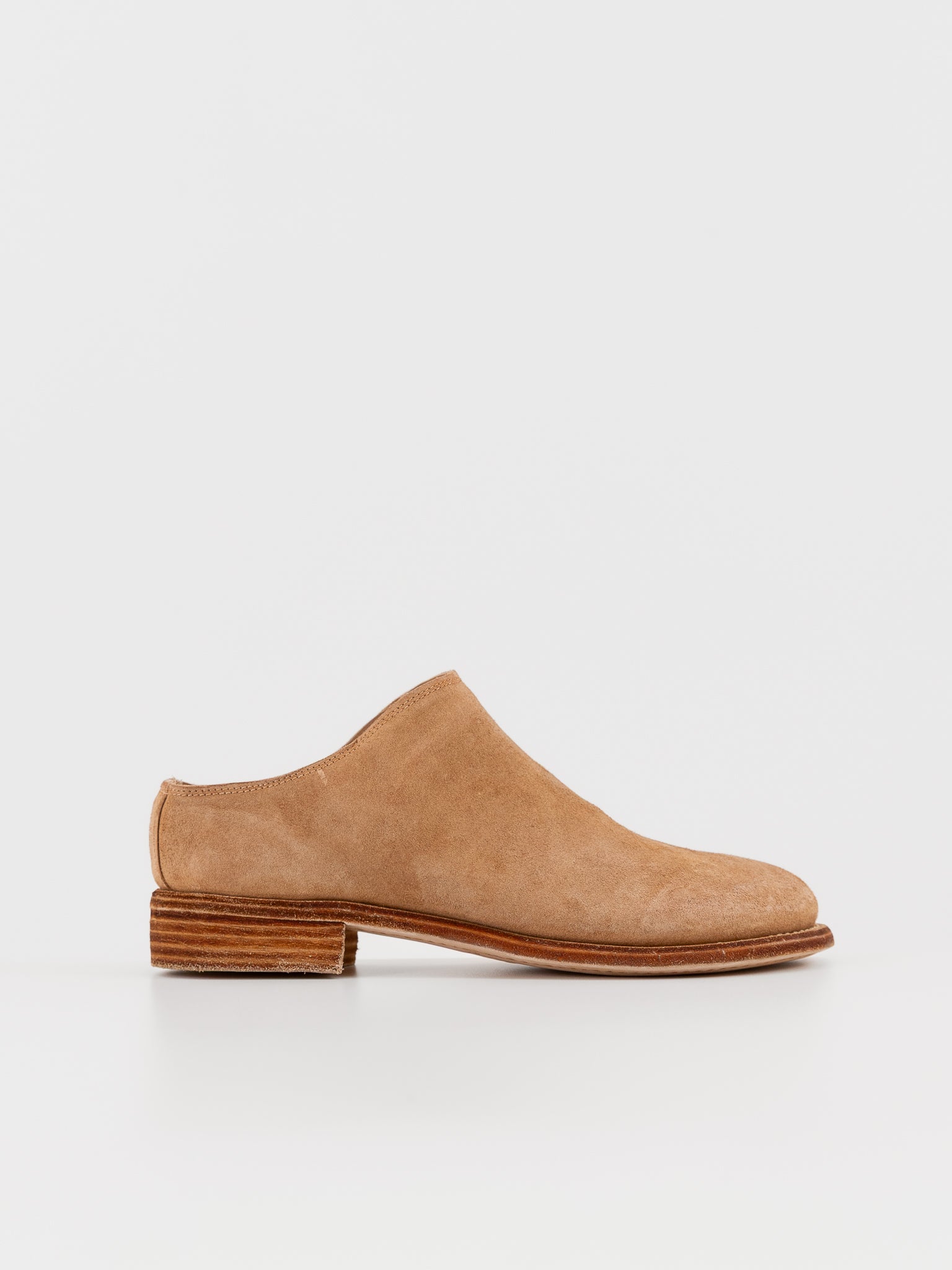 guidi-25763.jpg?crop=center&