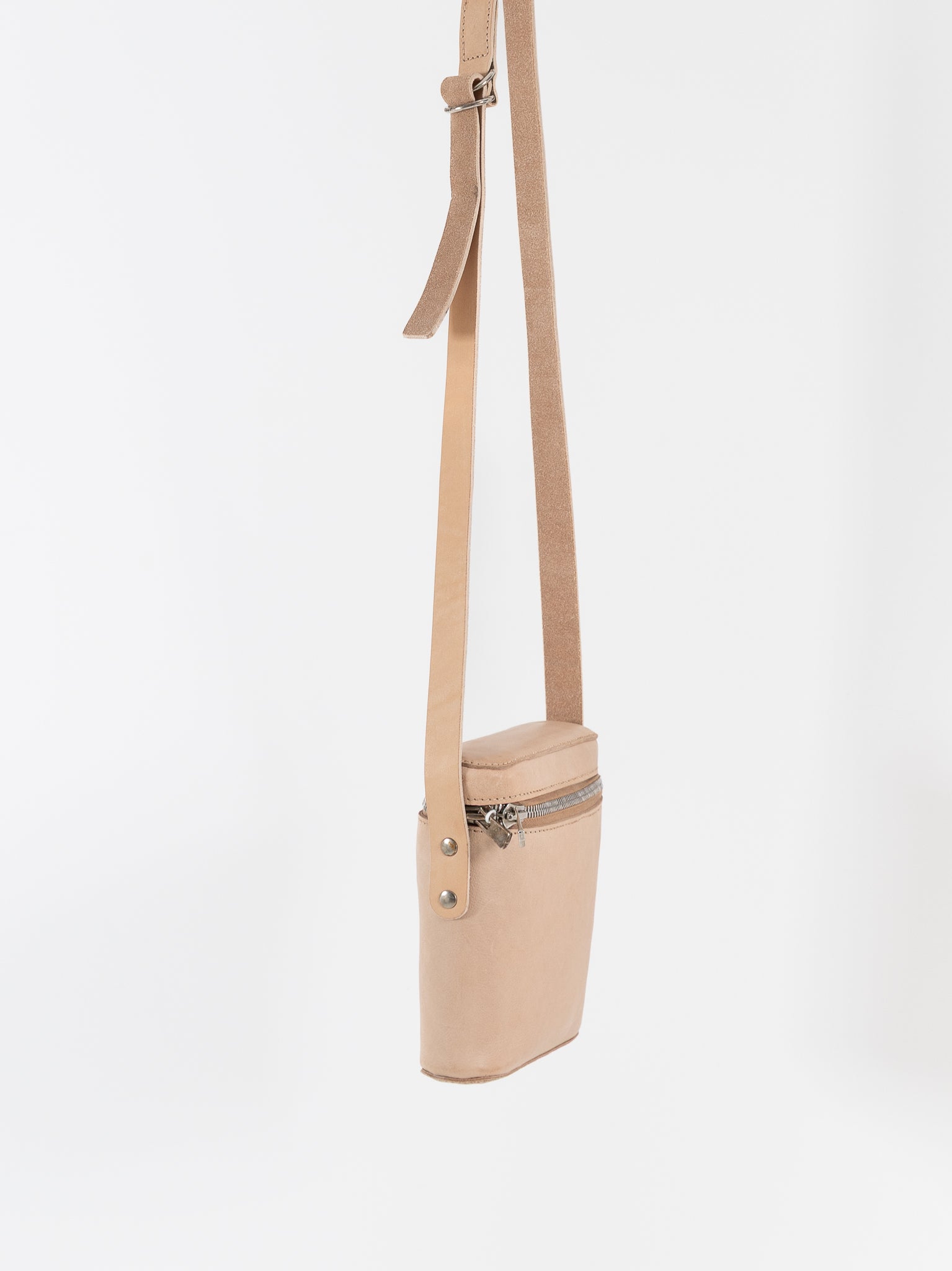 Guidi Zipped Bag C3 in Tan - GUIDI at Worthwhile - shop BAG