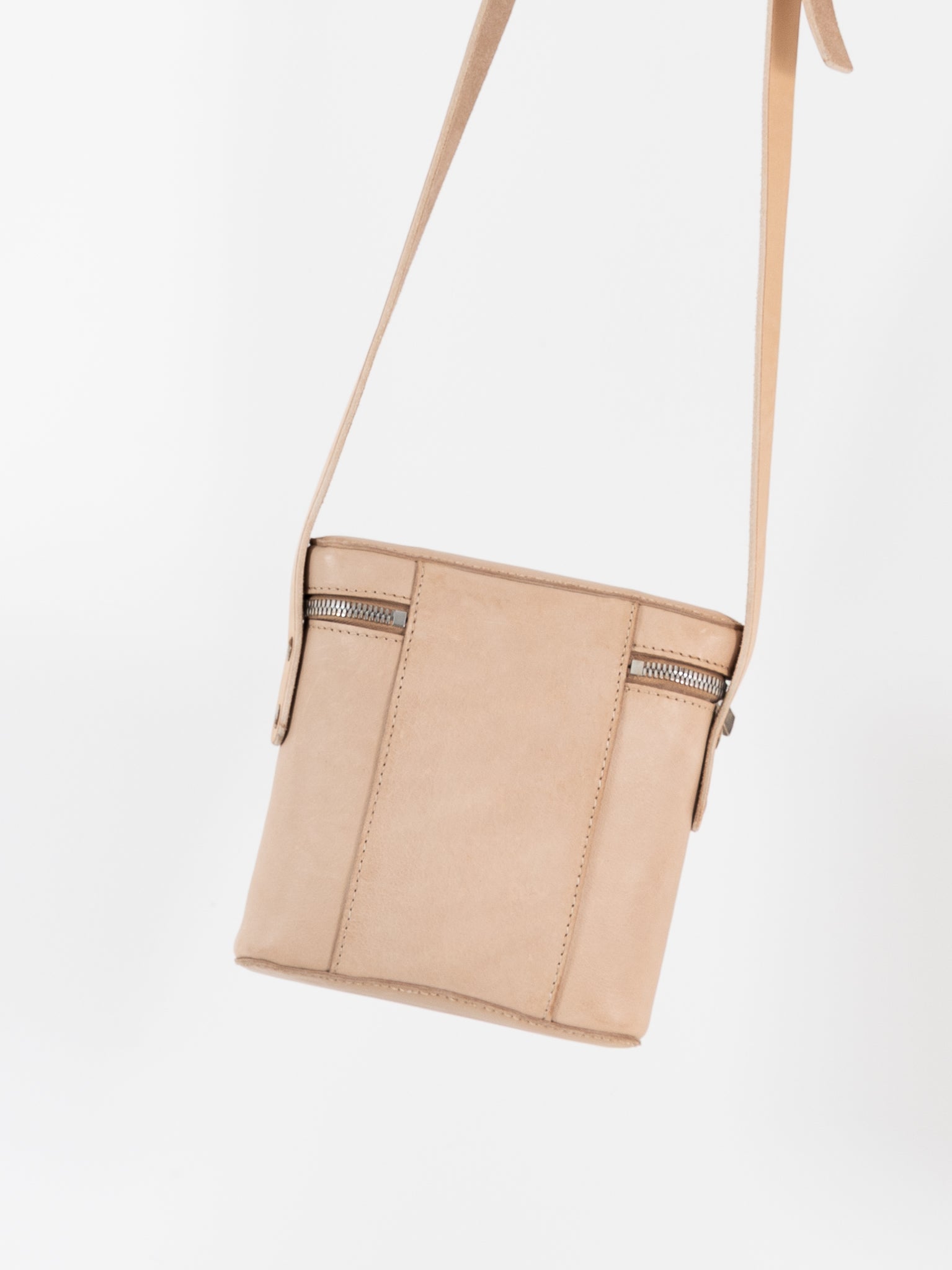 Guidi Zipped Bag C3 in Tan - GUIDI at Worthwhile - shop BAG
