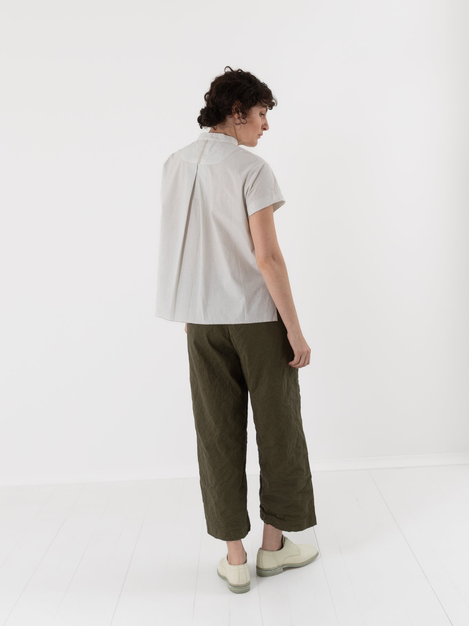 Hannoh Wessel Shirt Savannah in Old Pearl - HANNOH at Worthwhile - shop TOP