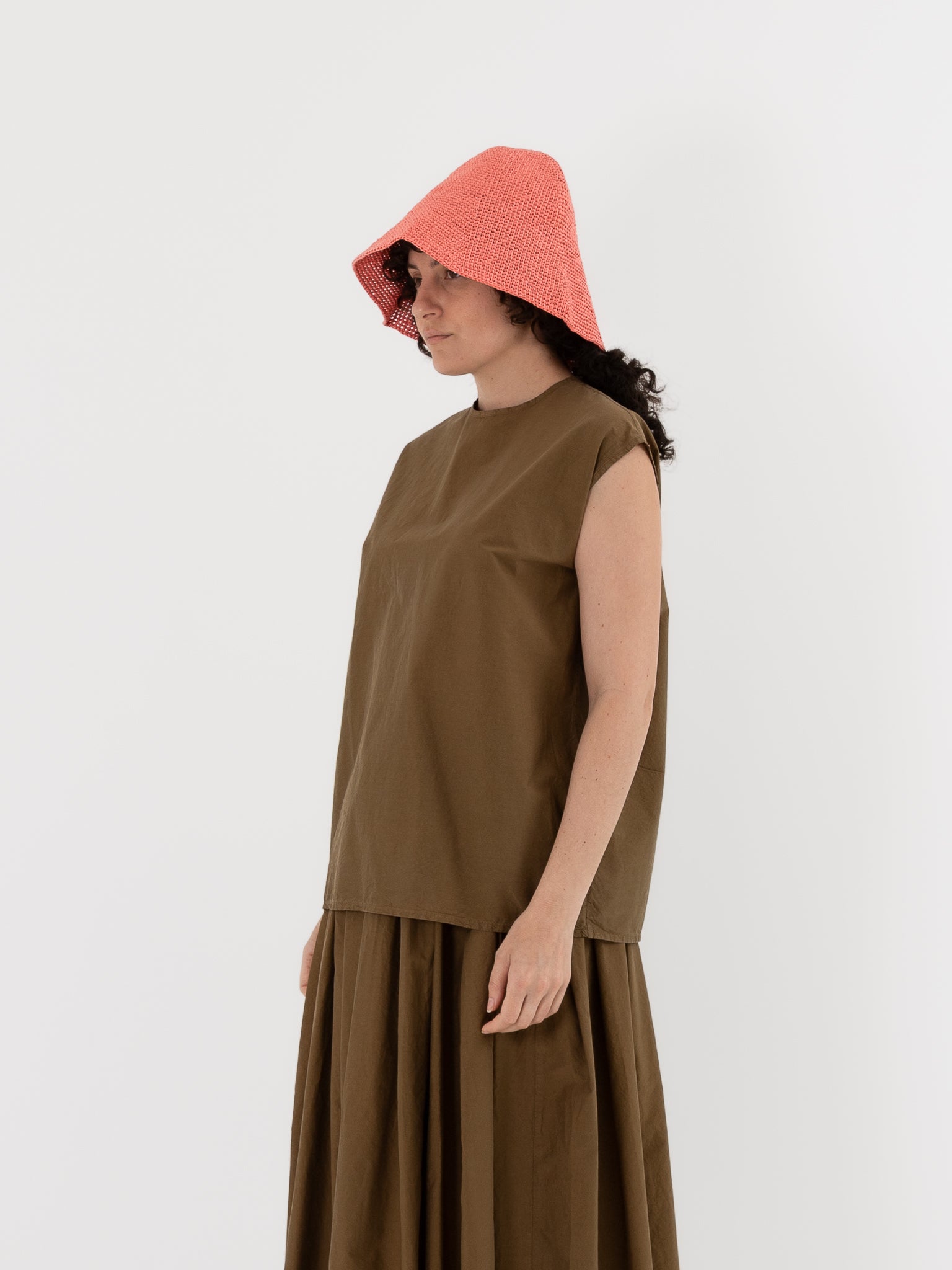 Nitto Bud Top in Bronzo - NITTO at Worthwhile - shop TOP