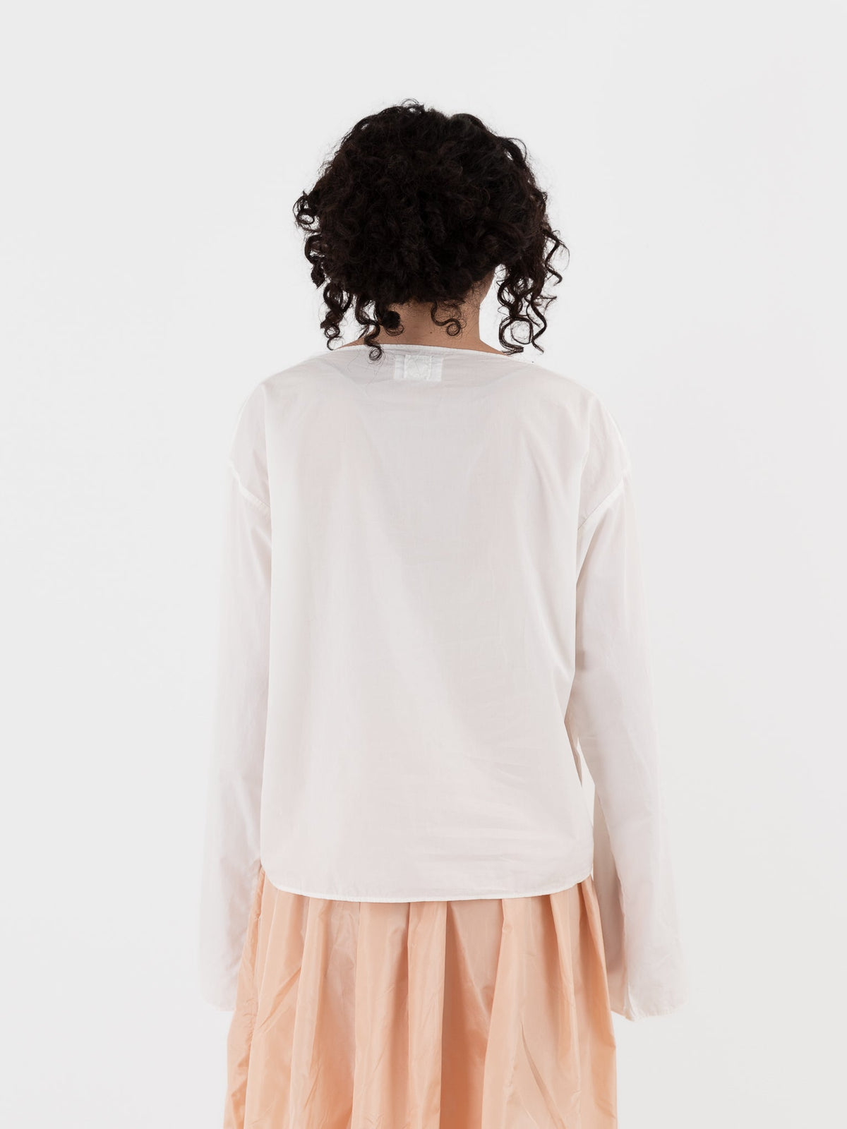 Nitto Duna Blouse in Off White - NITTO at Worthwhile - shop TOP