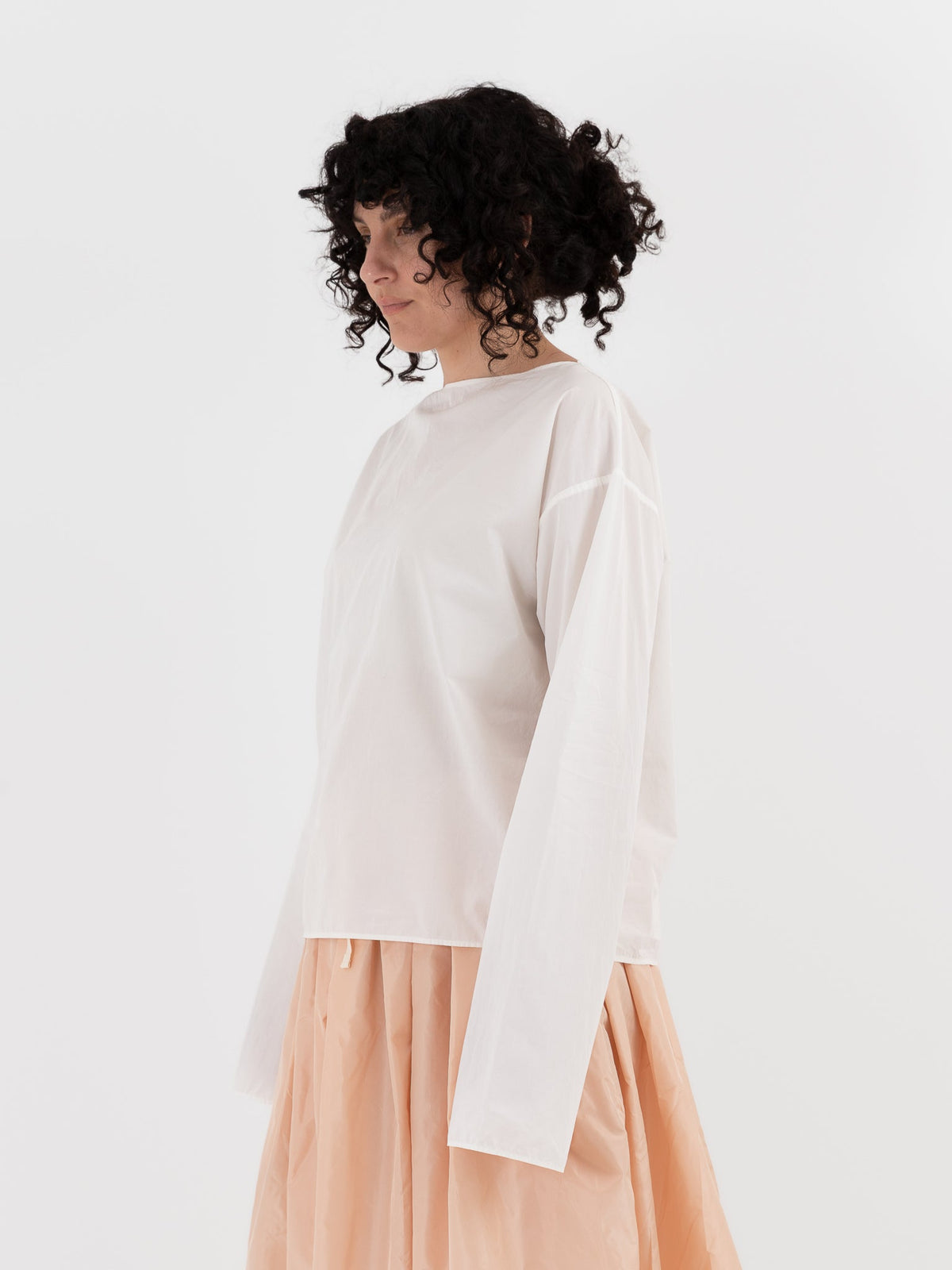 Nitto Duna Blouse in Off White - NITTO at Worthwhile - shop TOP