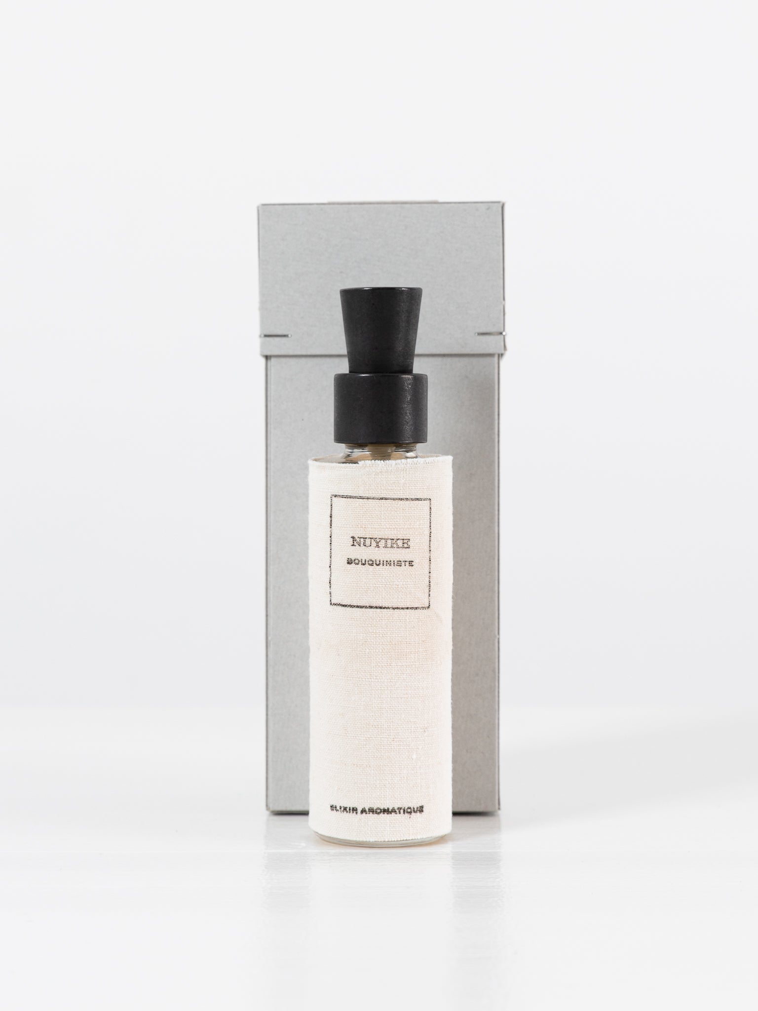 Nuyike Bouquiniste Eau De Parfum - NUYIKE at Worthwhile - shop PERFUME