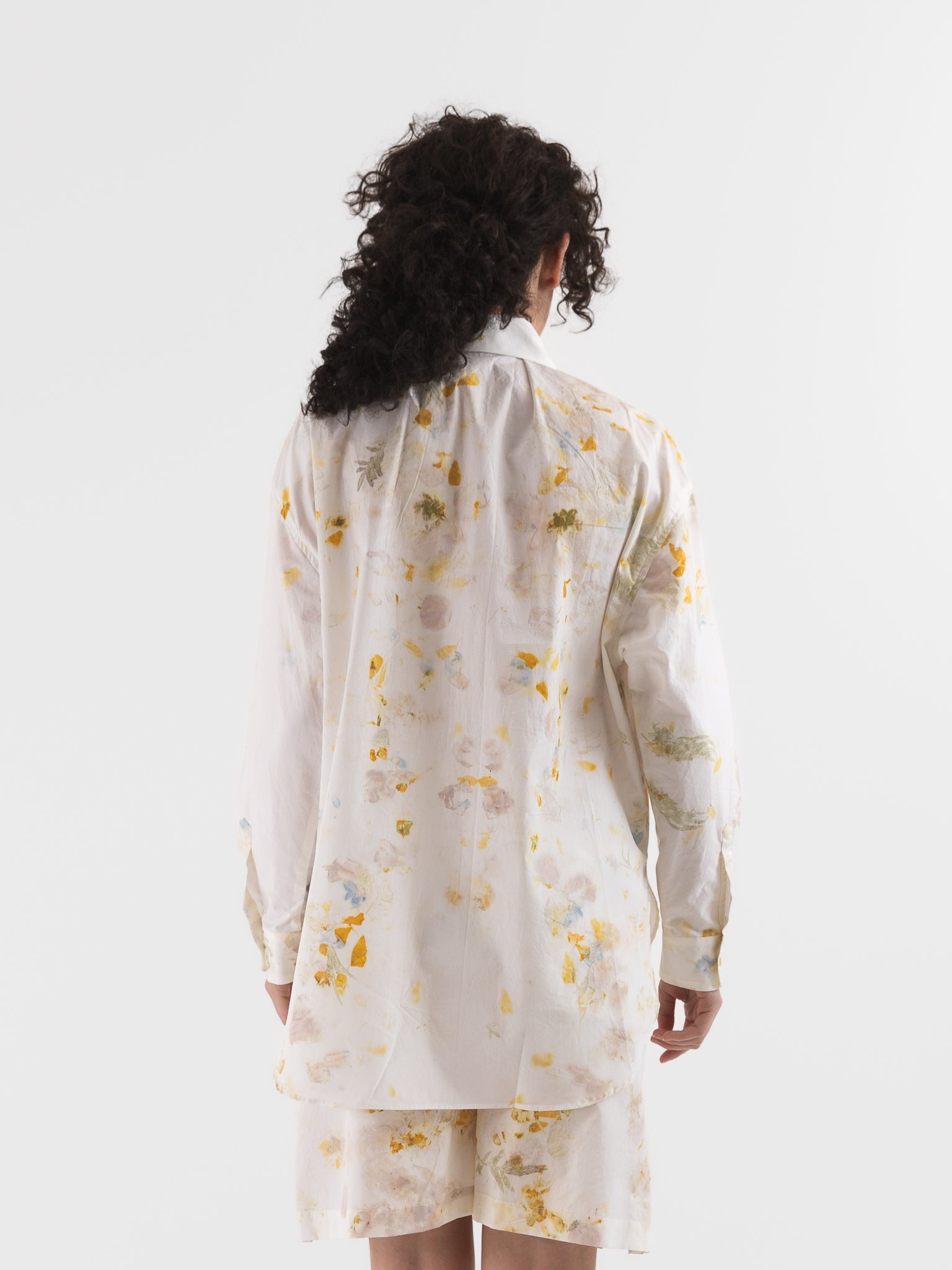 Quitan Wide Shirt in Flower No. 2 - QUITAN at Worthwhile - shop TOP