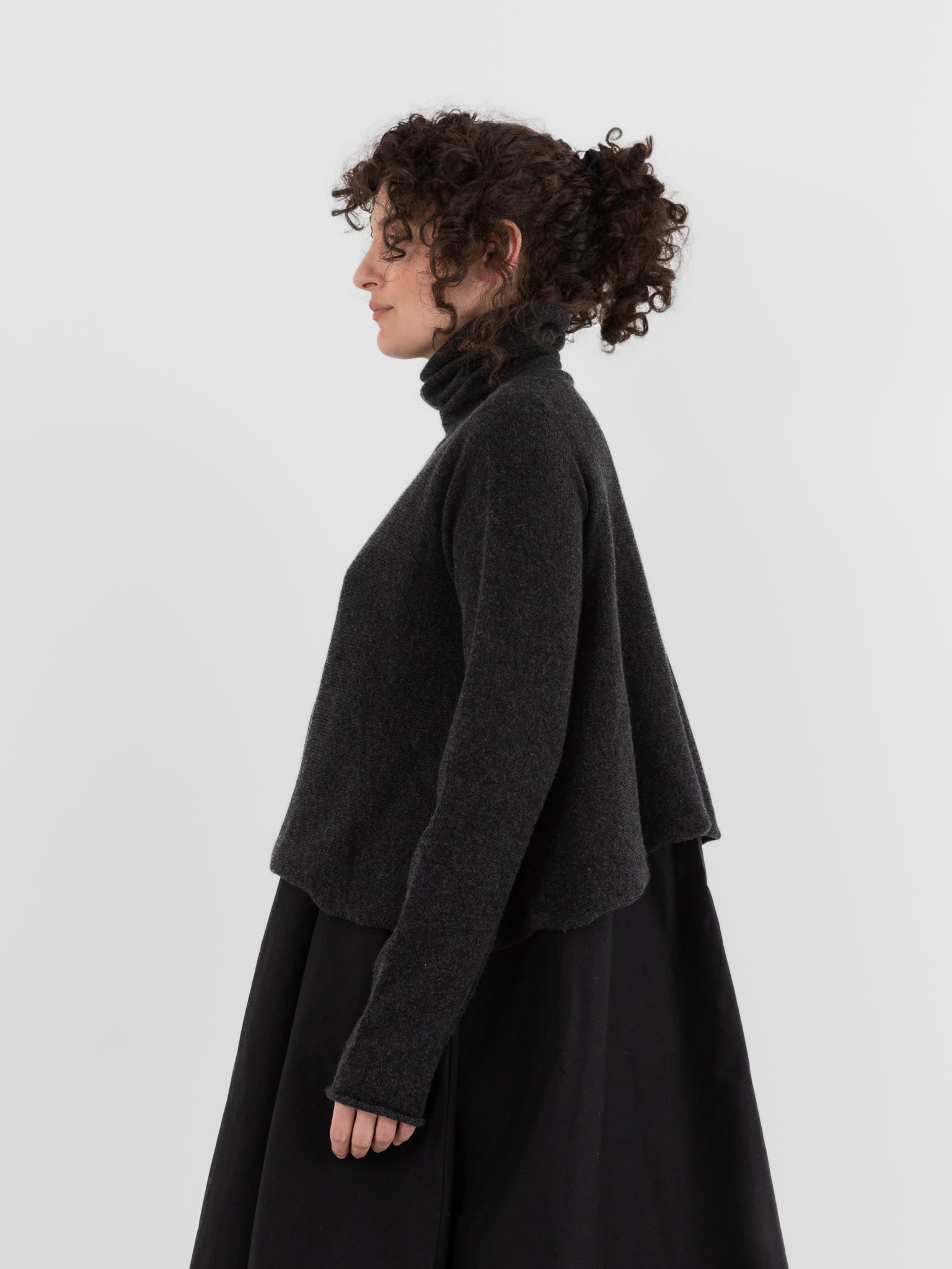 Ricorrrobe Juniper Sweater in Charcoal - RICORRROBE at Worthwhile - shop CARDIGAN