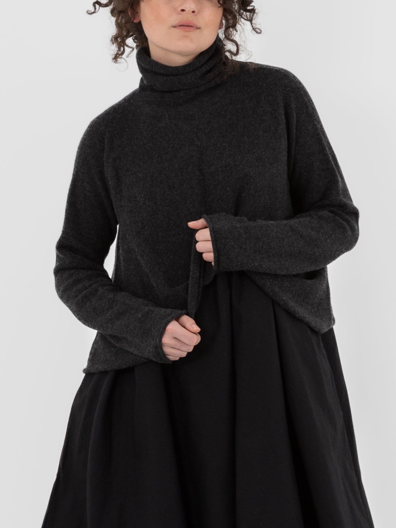 Ricorrrobe Juniper Sweater in Charcoal - RICORRROBE at Worthwhile - shop CARDIGAN