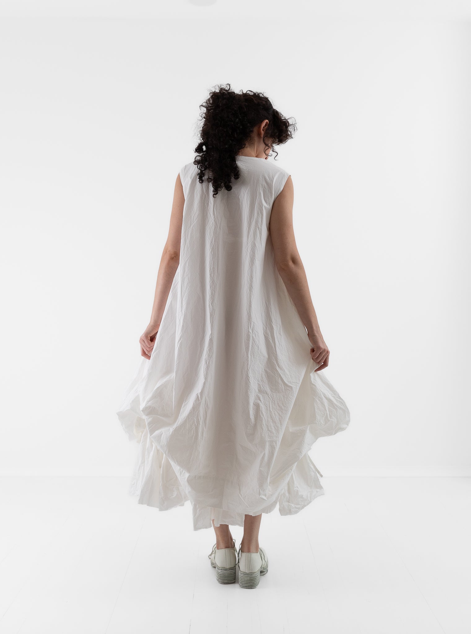Ricorrrobe Ow Dress in White - RICORRROBE at Worthwhile - shop DRESS