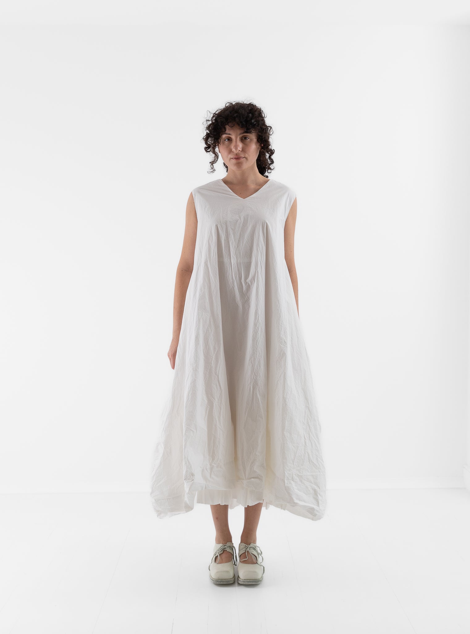 Ricorrrobe Ow Dress in White - RICORRROBE at Worthwhile - shop DRESS