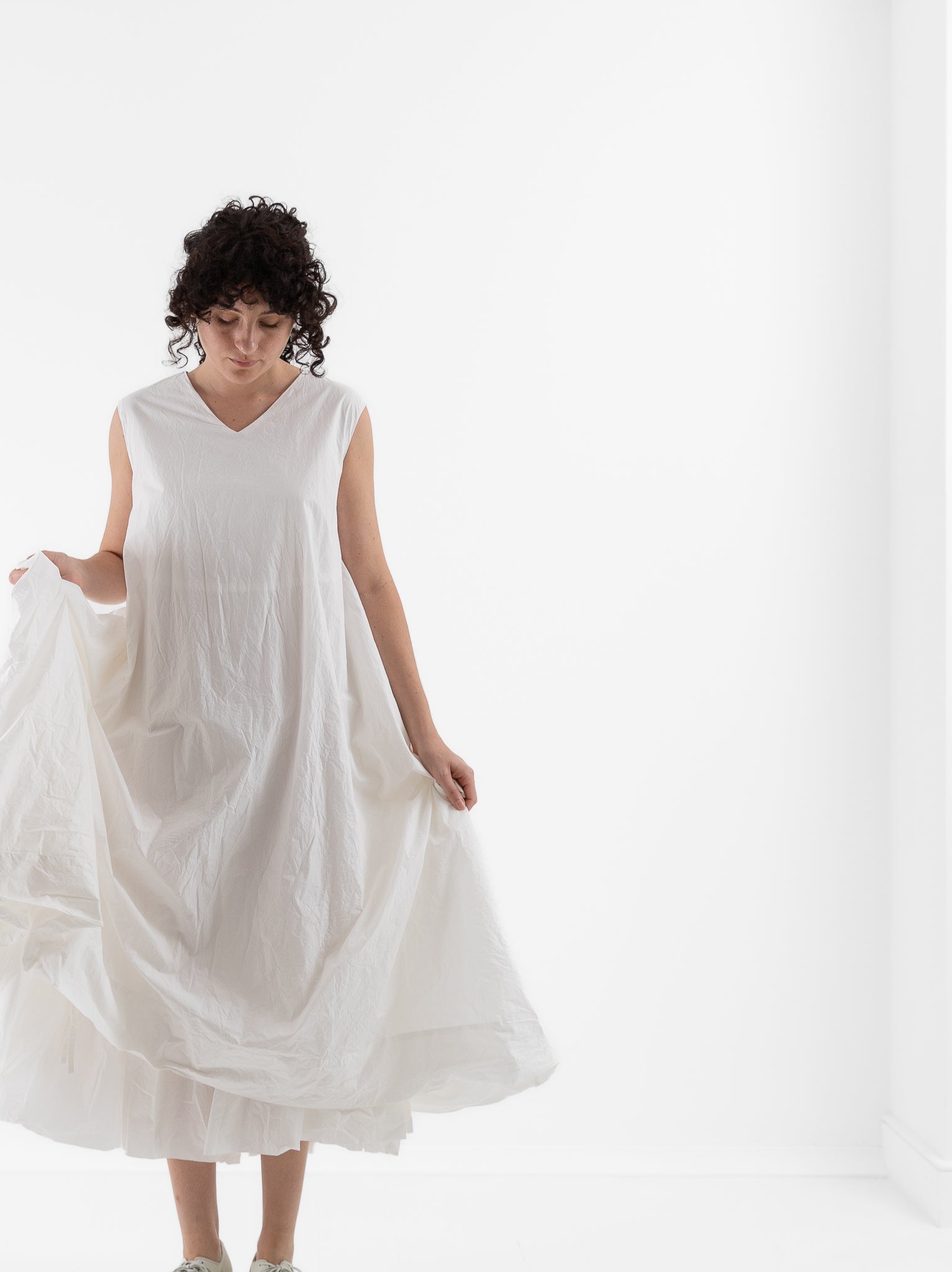 Ricorrrobe Ow Dress in White - RICORRROBE at Worthwhile - shop DRESS