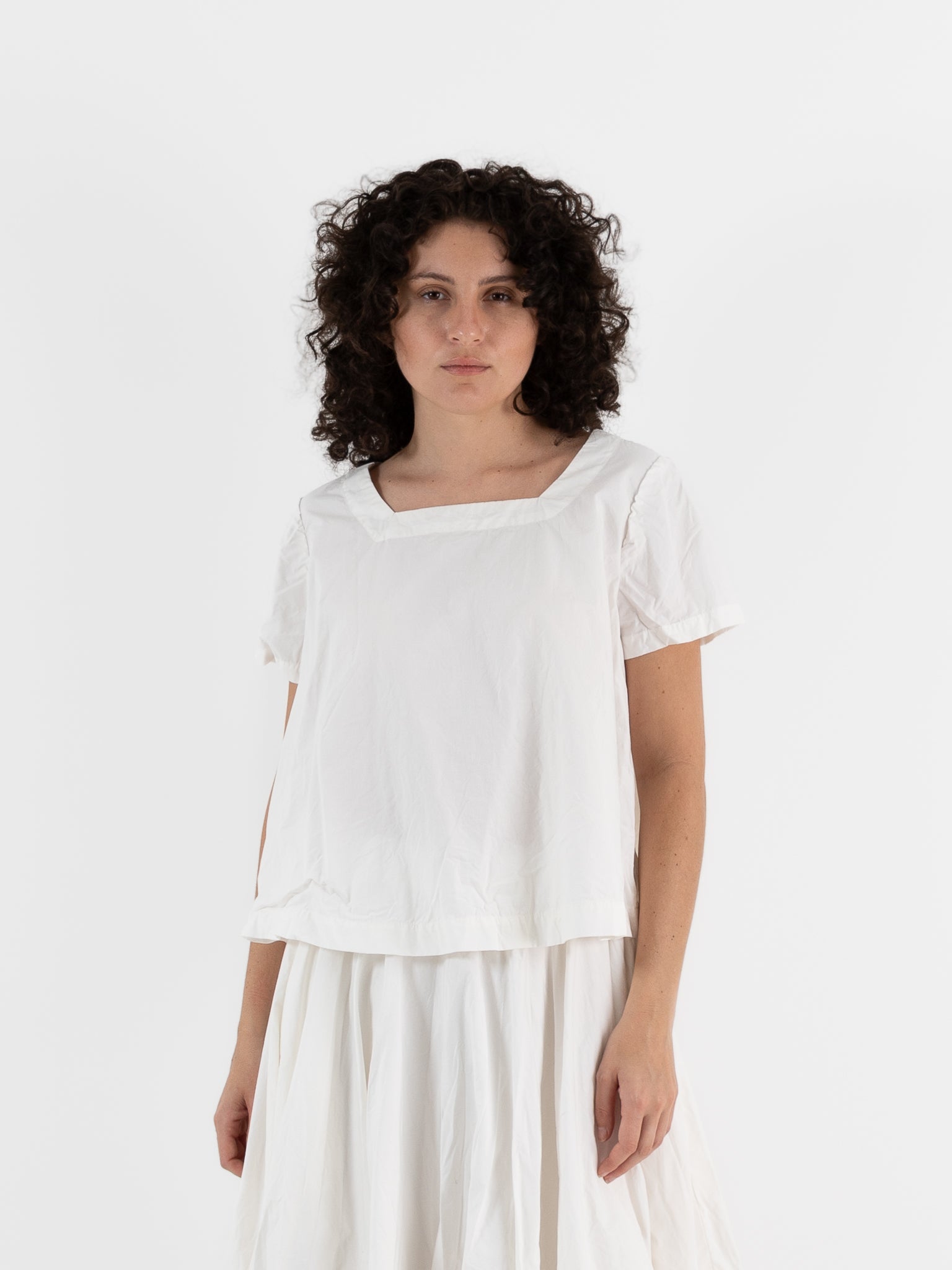 Ricorrrobe Ngt Top in White - RICORRROBE at Worthwhile - shop TOP