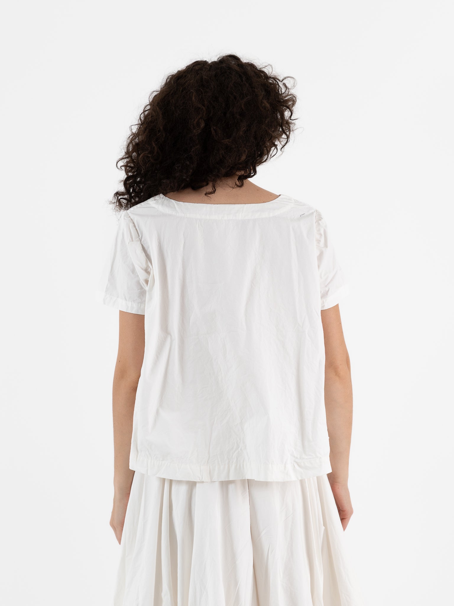 Ricorrrobe Ngt Top in White - RICORRROBE at Worthwhile - shop TOP