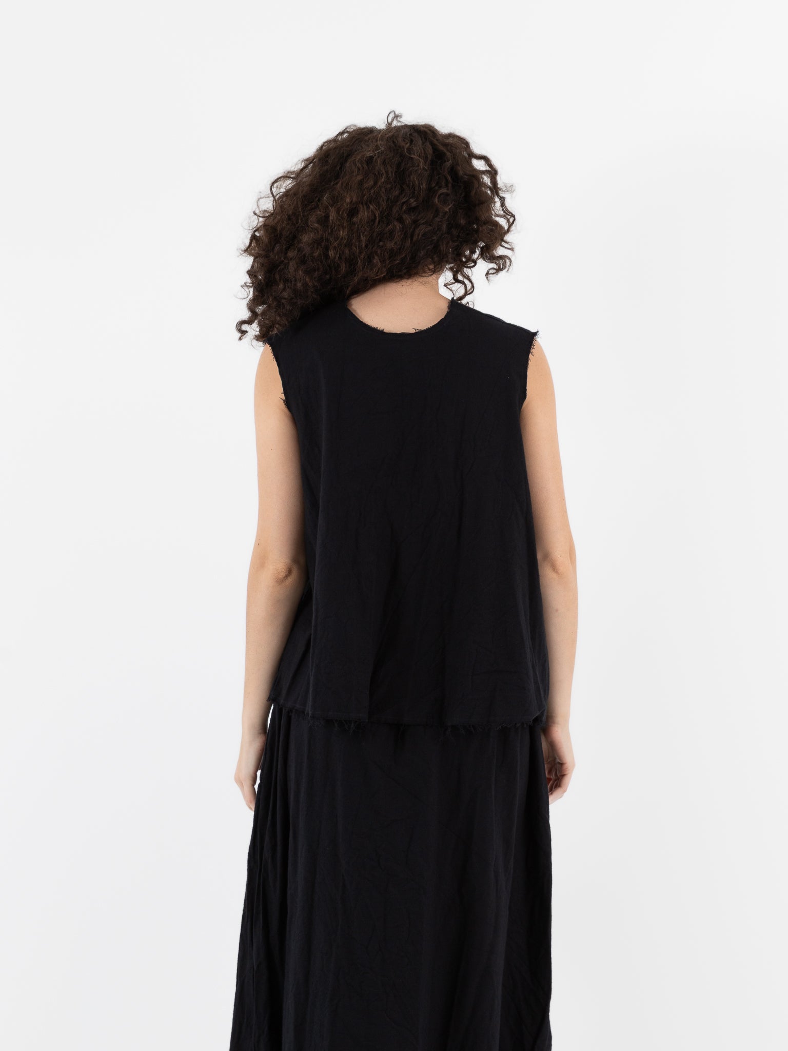 SCHA V - Back Top in Black - SCHA at Worthwhile - shop TOP