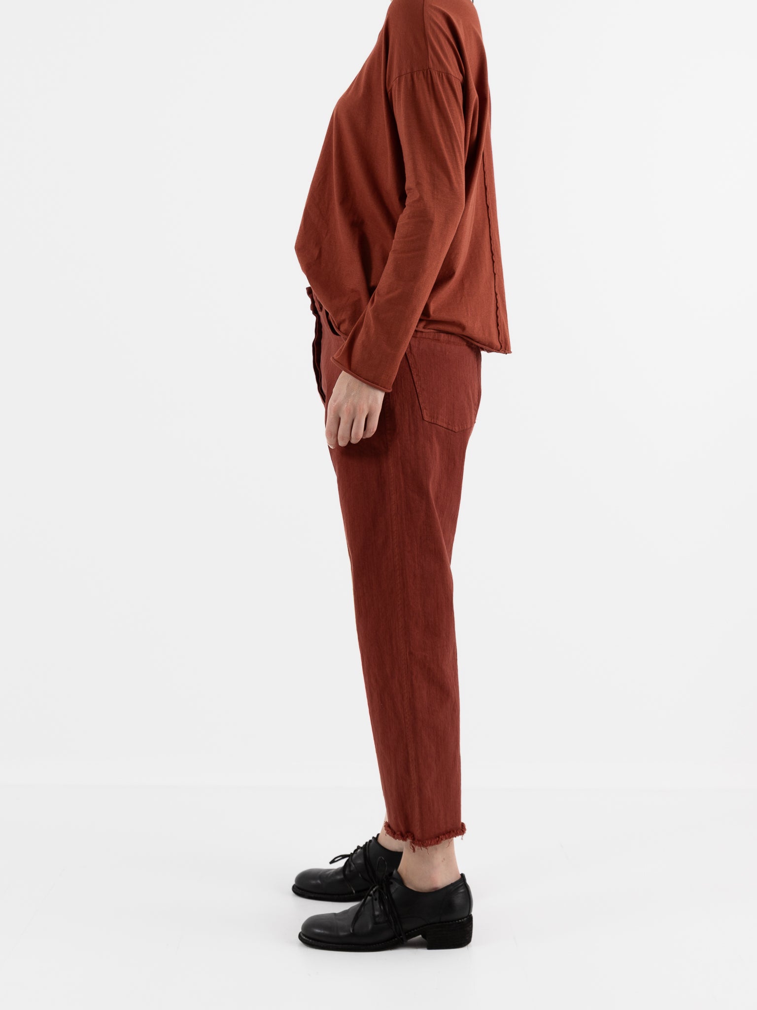 Serienumerica 5 Pocket Pant in Amaranto - SERIE NUMERICA at Worthwhile - shop PANT