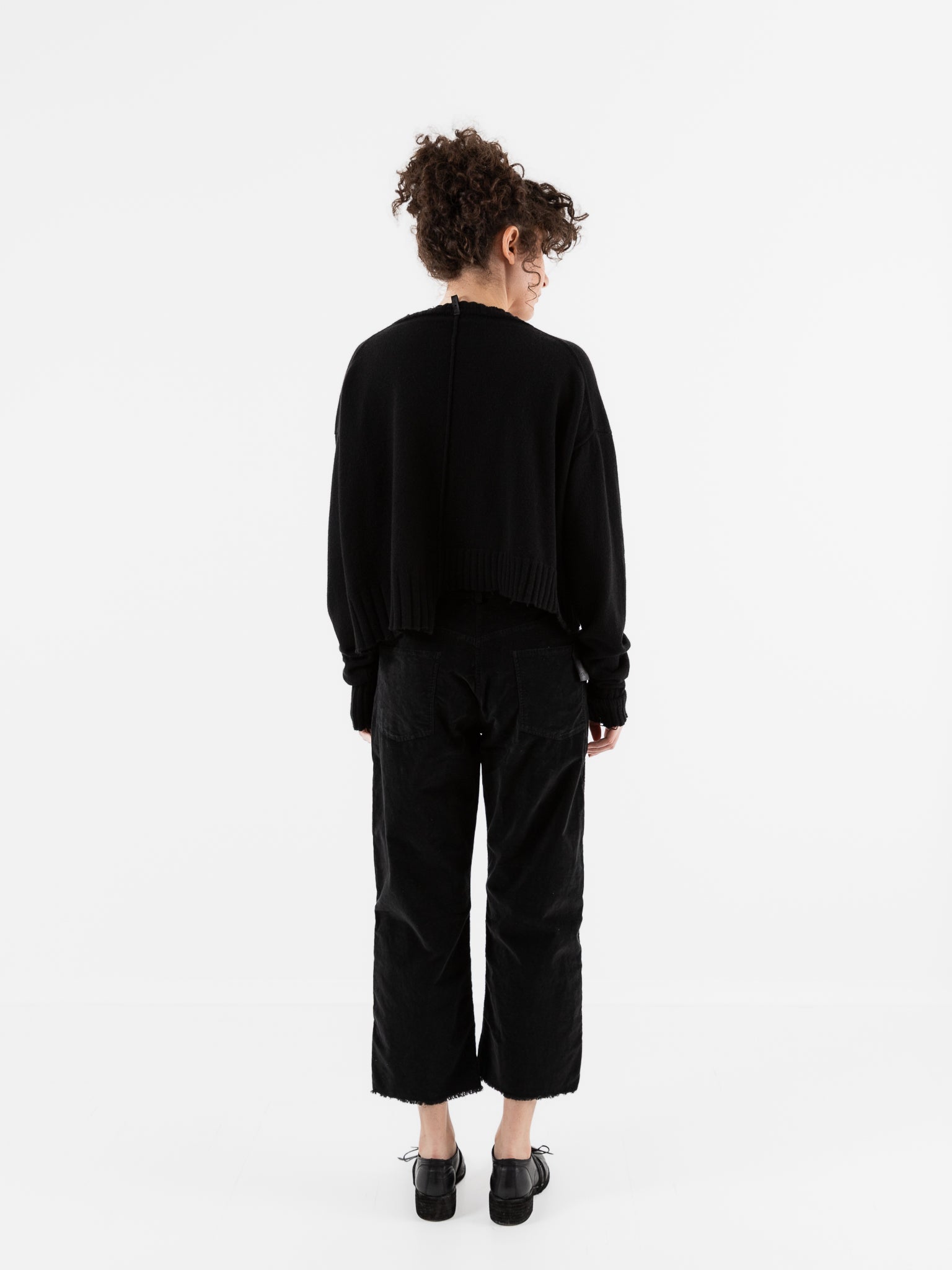 Serienumerica Cropped Sweater in Black - SERIE NUMERICA at Worthwhile - shop SWEATER