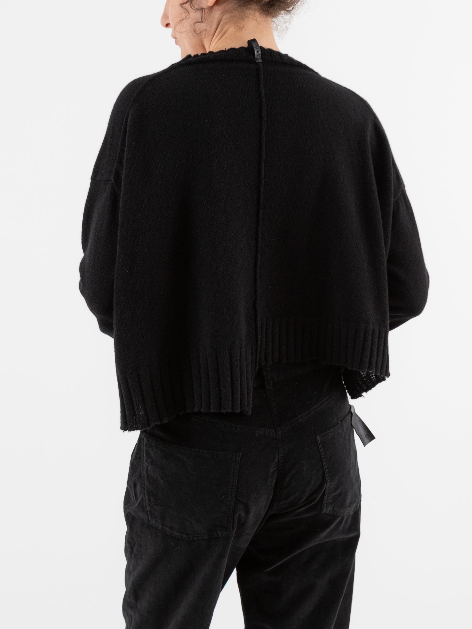 Serienumerica Cropped Sweater in Black - SERIE NUMERICA at Worthwhile - shop SWEATER