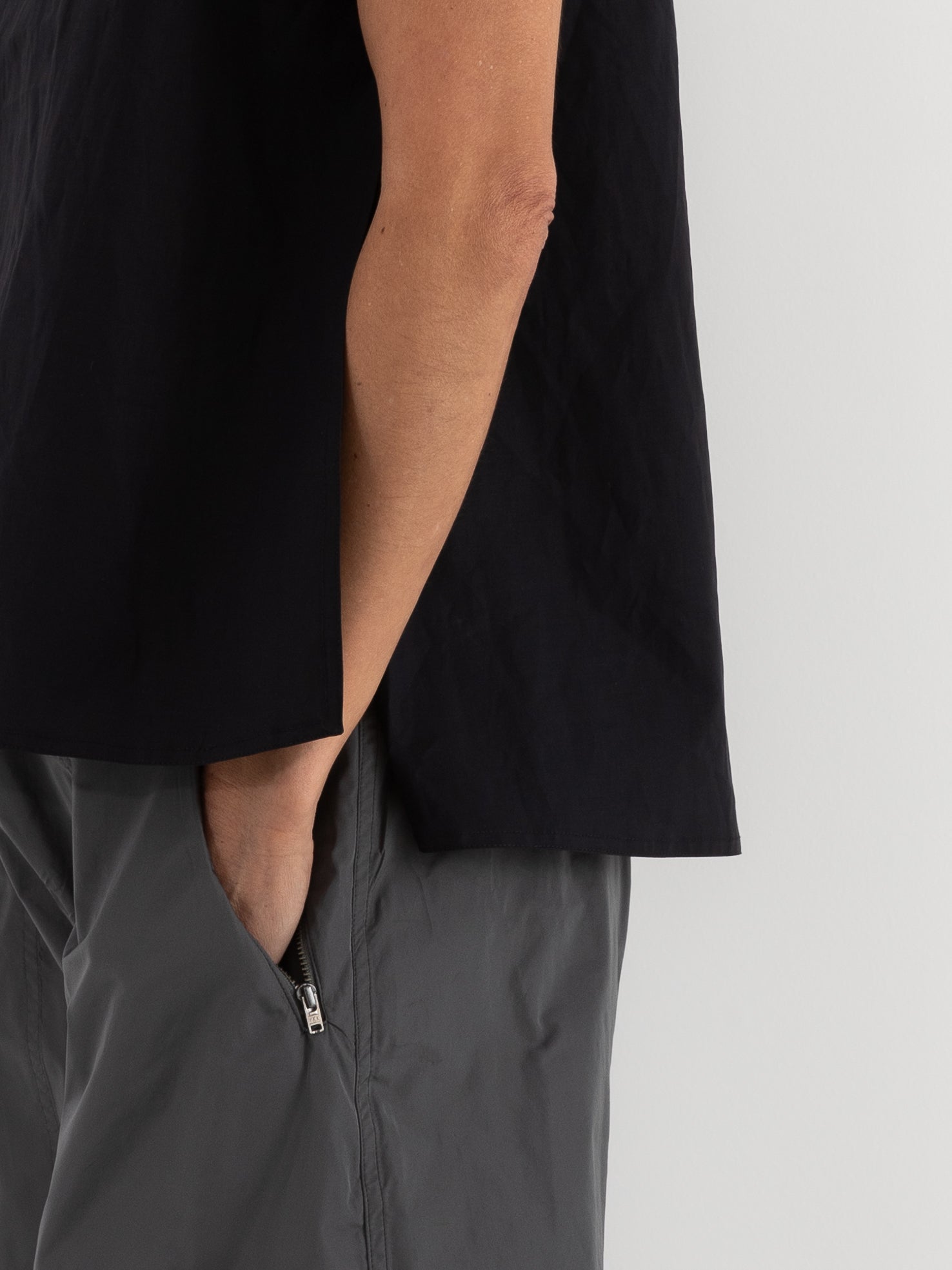 Sofie D'Hoore Brody Top in Midnight - SOFIE D'HOORE at Worthwhile - shop TOP