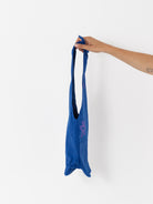 Studio Kettle Beachcomber Bag with Flower, Royal Blue - Worthwhile, Inc.