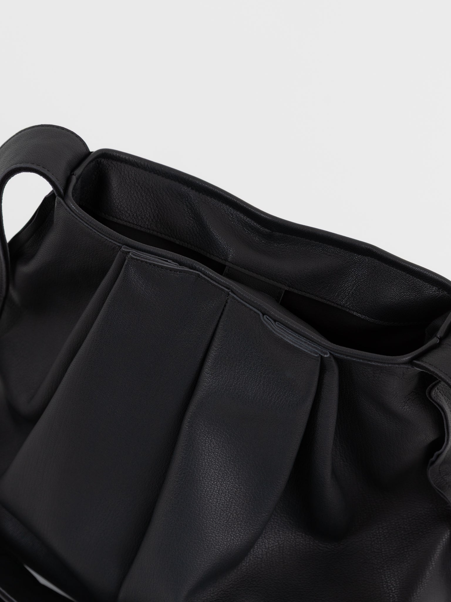 Tuforée Bag TR042 in Black - TUFOREE at Worthwhile - shop BAG