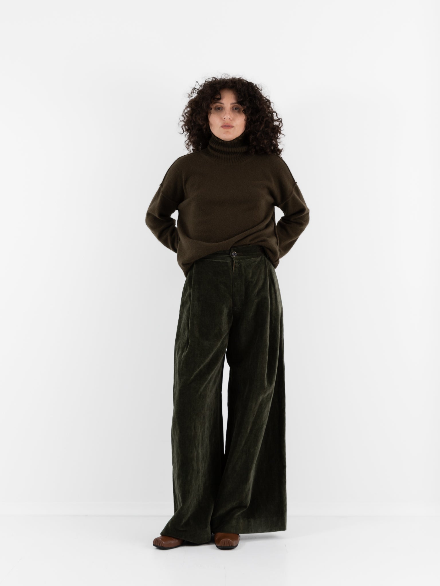 Uma Wang Pudding Pants in Dark Green - UMA WANG at Worthwhile - shop PANT