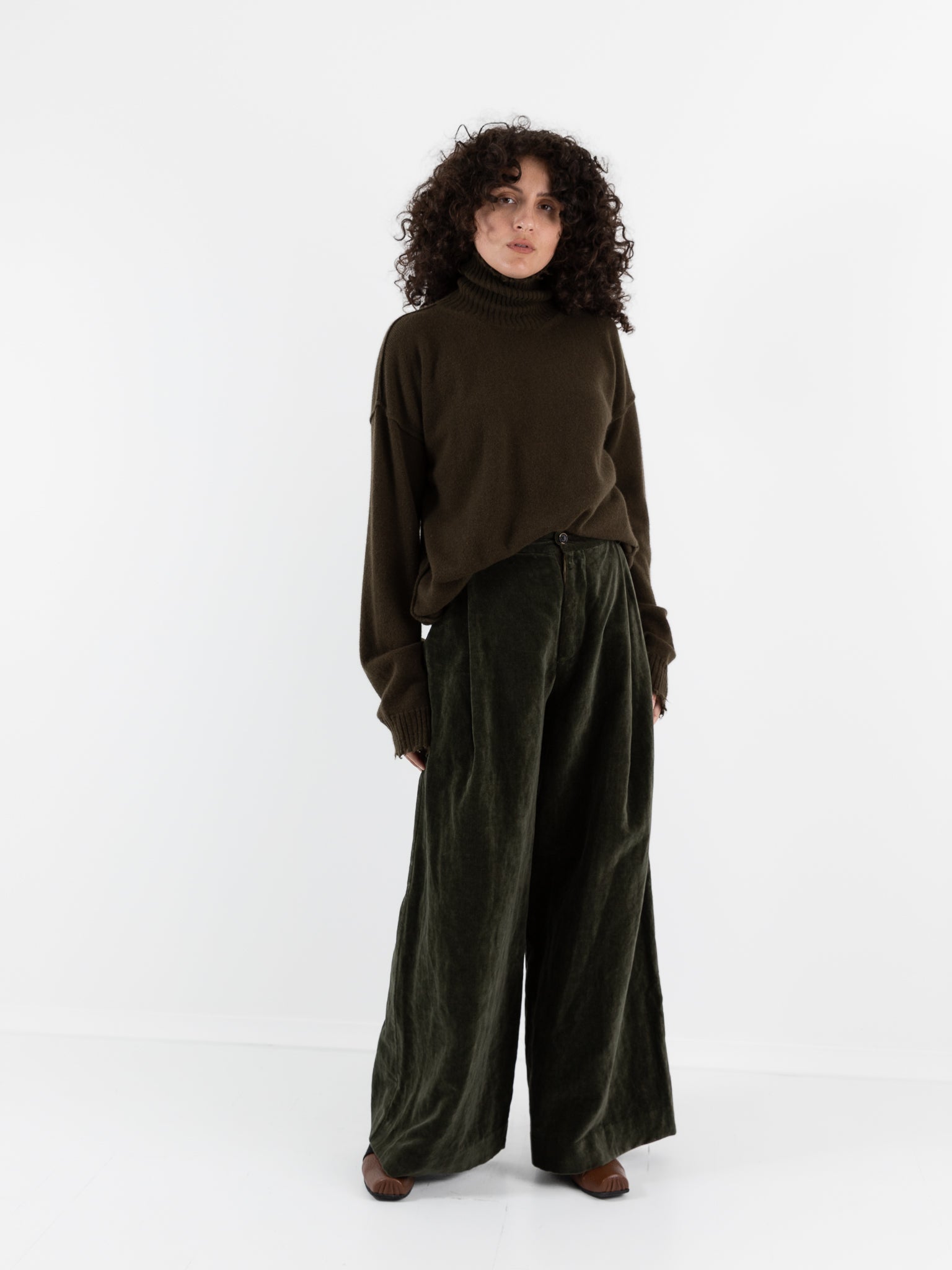 Uma Wang Pudding Pants in Dark Green - UMA WANG at Worthwhile - shop PANT