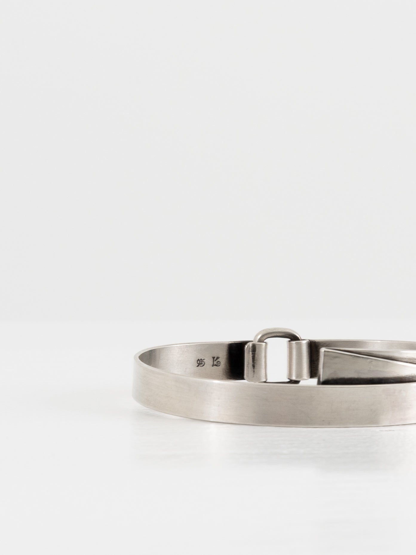 Werkstatt:München Band Bracelet Folded - WERKSTATT:MUNCHEN at Worthwhile - shop BRACELETS