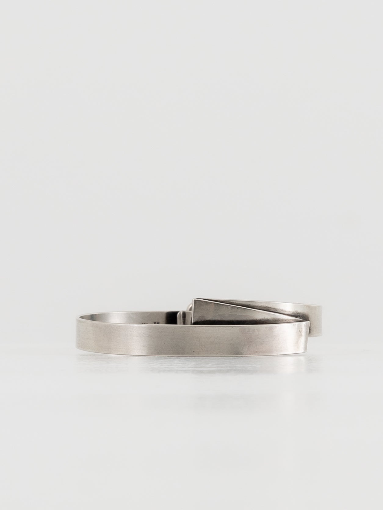 Werkstatt:München Band Bracelet Folded - WERKSTATT:MUNCHEN at Worthwhile - shop BRACELETS