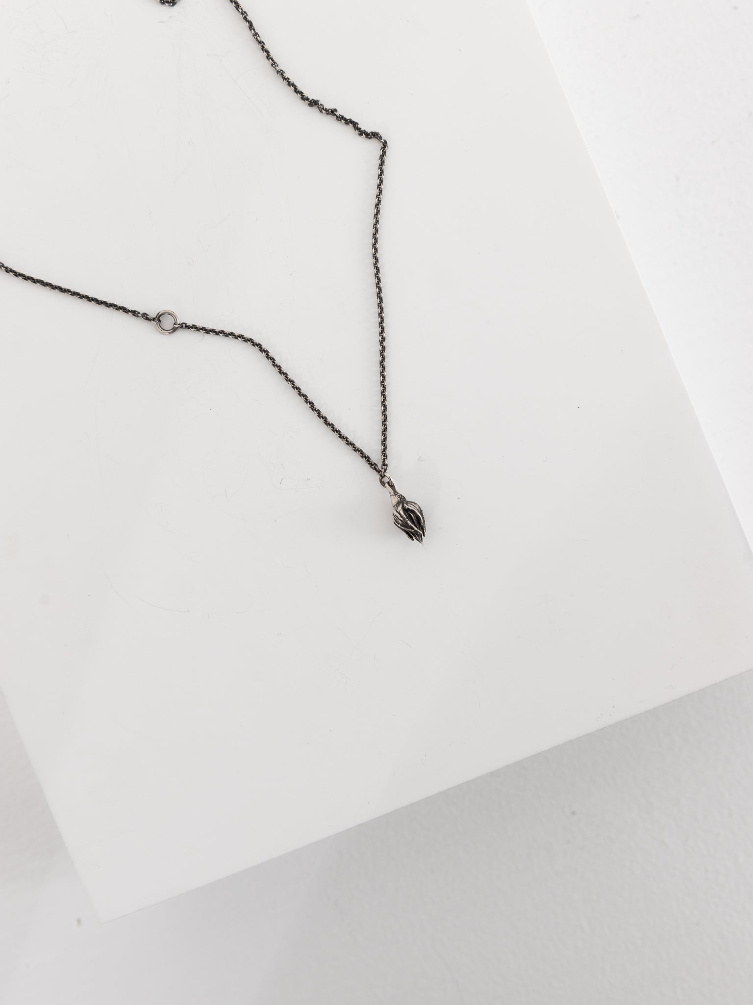 Werkstatt:München Necklace Mini Rosebud - WERKSTATT:MUNCHEN at Worthwhile - shop NECKLACES