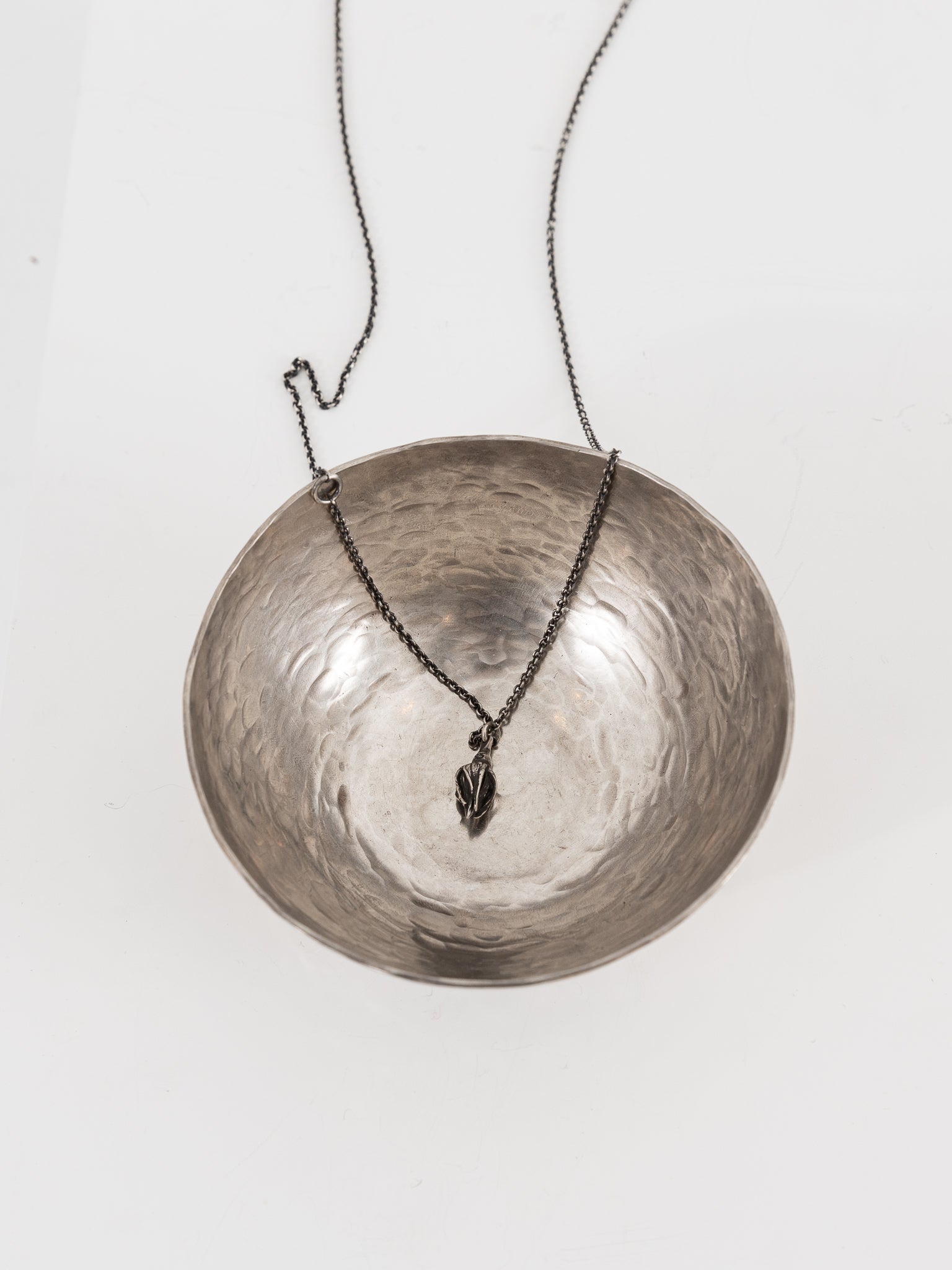 Werkstatt:München Necklace Mini Rosebud - WERKSTATT:MUNCHEN at Worthwhile - shop NECKLACES