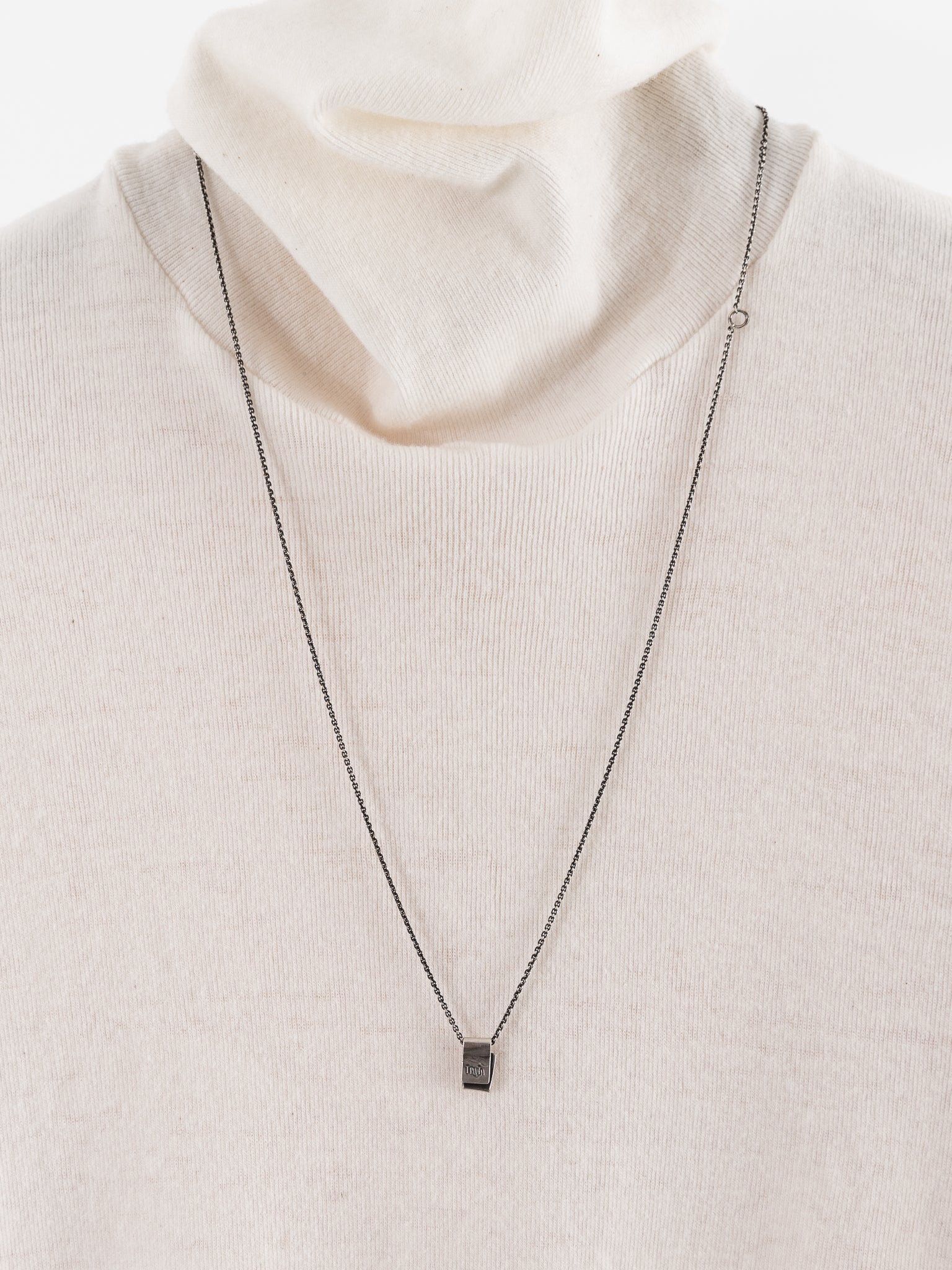 Werkstatt:München Necklace Mini Truth - WERKSTATT:MUNCHEN at Worthwhile - shop NECKLACES